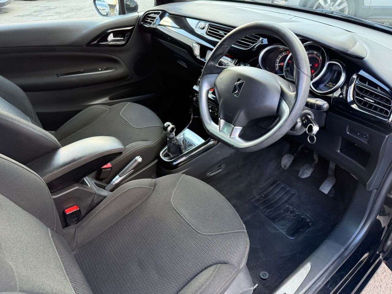 2014 CITROEN DS3 2014 CITROEN DS3