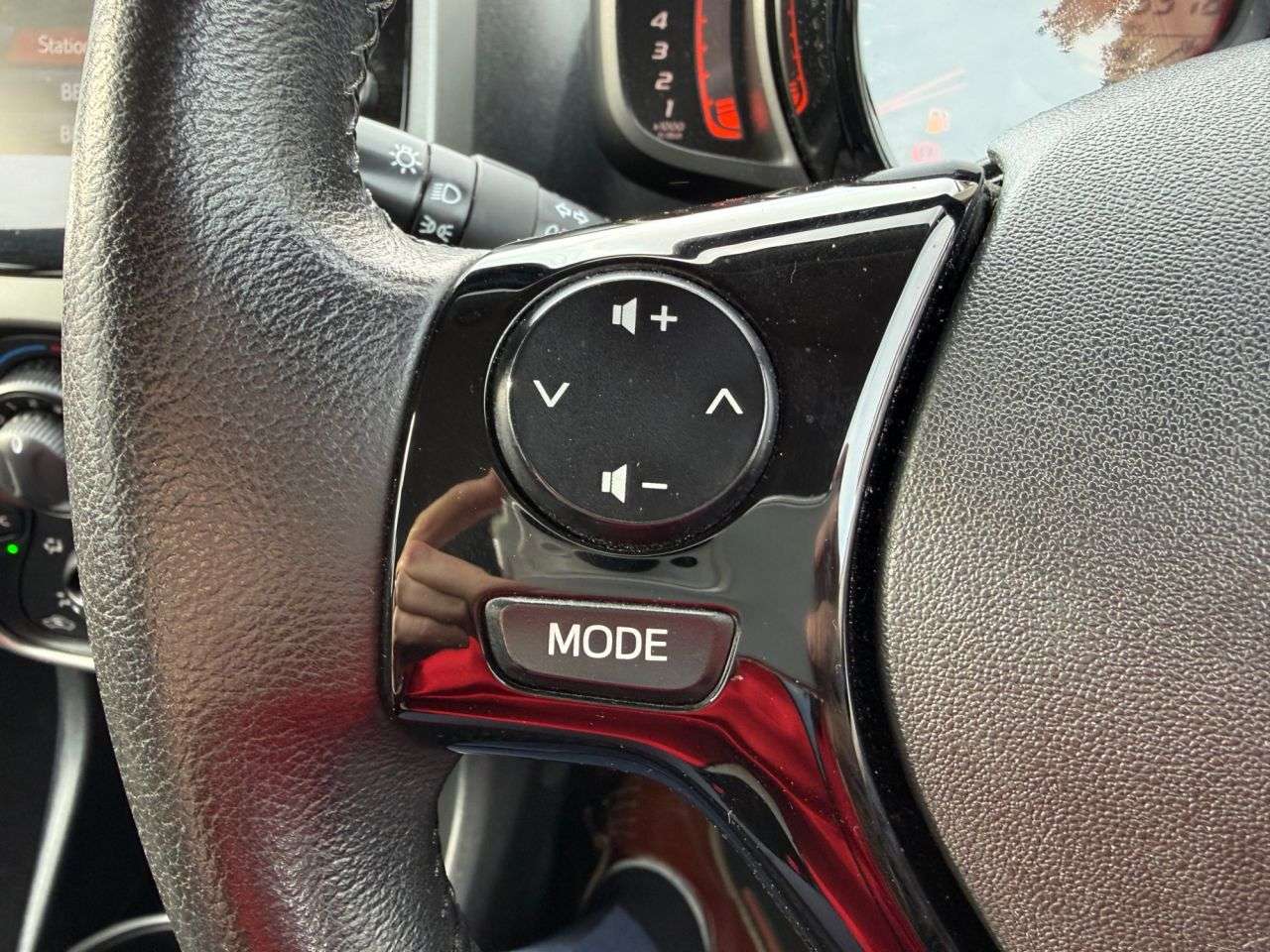 2017 TOYOTA AYGO 2017 TOYOTA AYGO