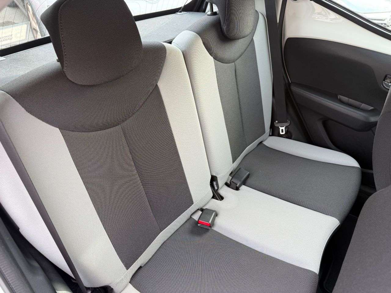 2017 TOYOTA AYGO 2017 TOYOTA AYGO