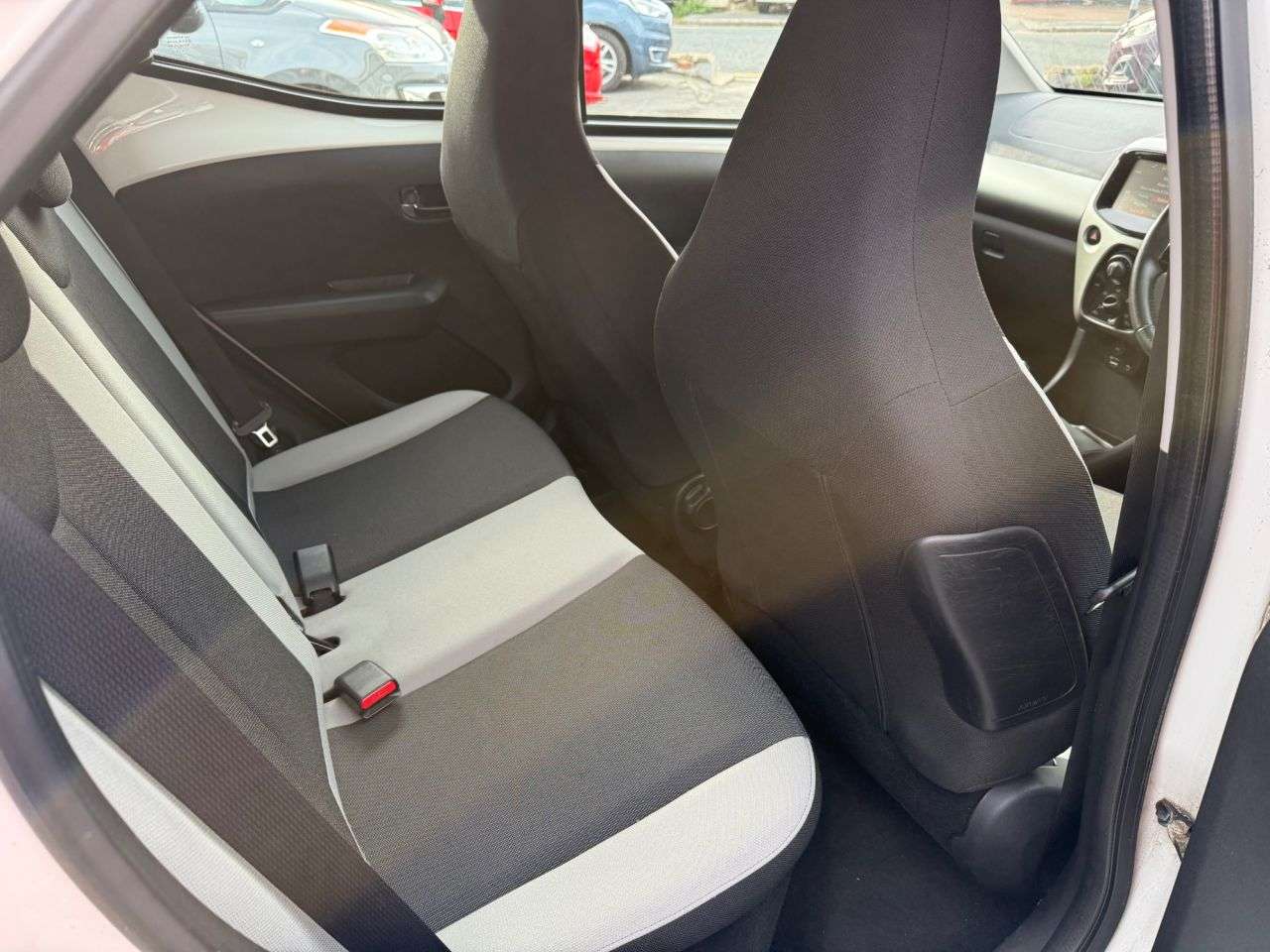 2017 TOYOTA AYGO 2017 TOYOTA AYGO