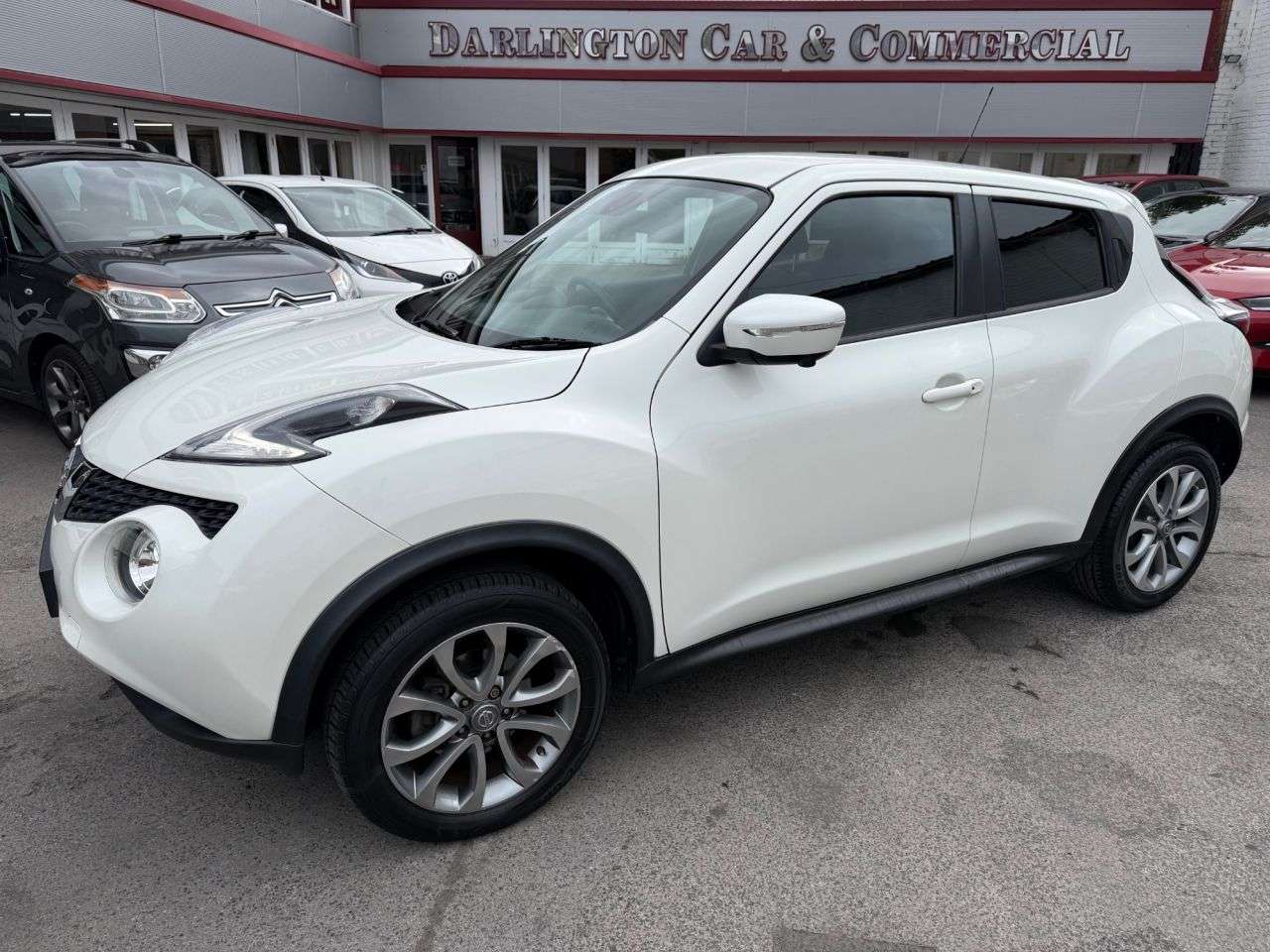 A 2016 NISSAN JUKE 1.5 dCi Tekna SUV 5dr Diesel Manual Euro 6 (s/s) (110 ps) 1 Previous Owner A 2016 NISSAN JUKE 1.5 dCi Tekna SUV 5dr Diesel Manual Euro 6 (s/s) (110 ps) 1 Previous Owner