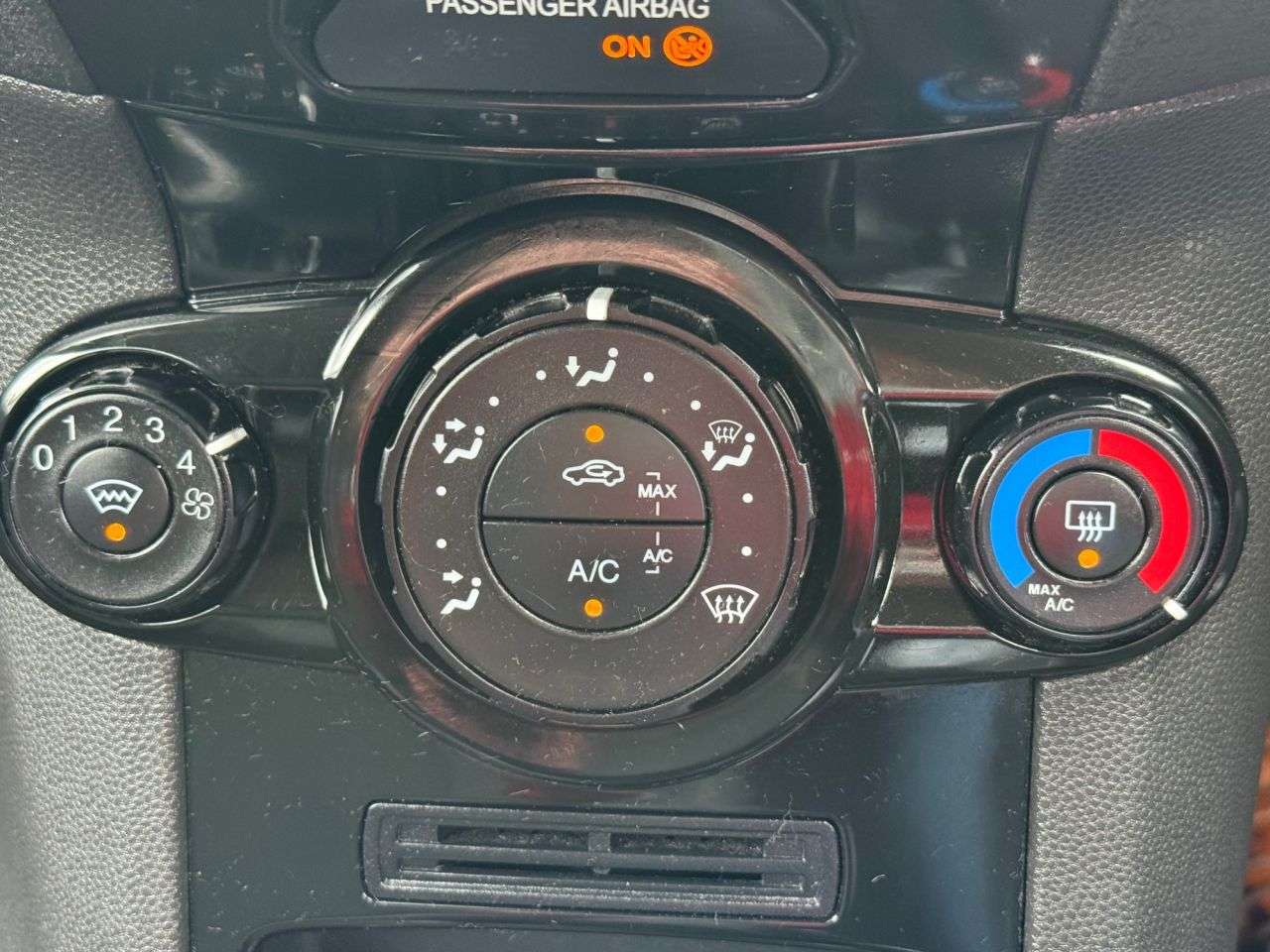 2017 FORD FIESTA VAN 2017 FORD FIESTA VAN