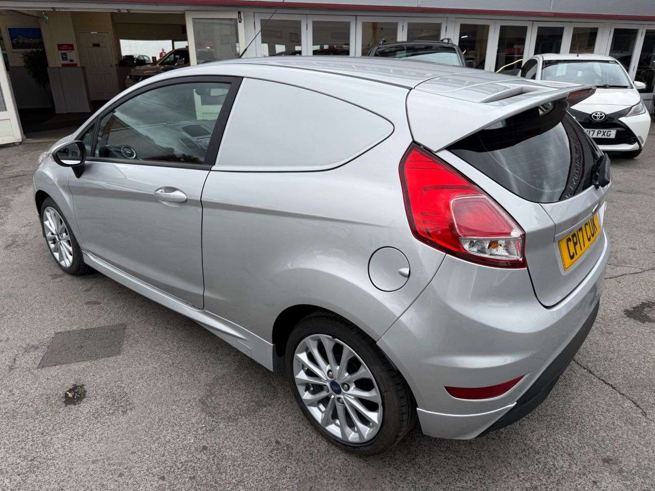 2017 FORD FIESTA VAN 2017 FORD FIESTA VAN
