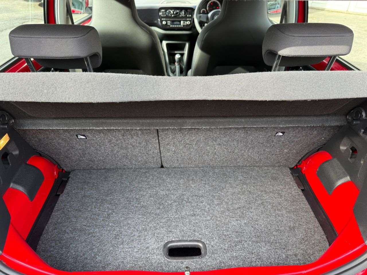 2015 VOLKSWAGEN UP! 2015 VOLKSWAGEN UP!