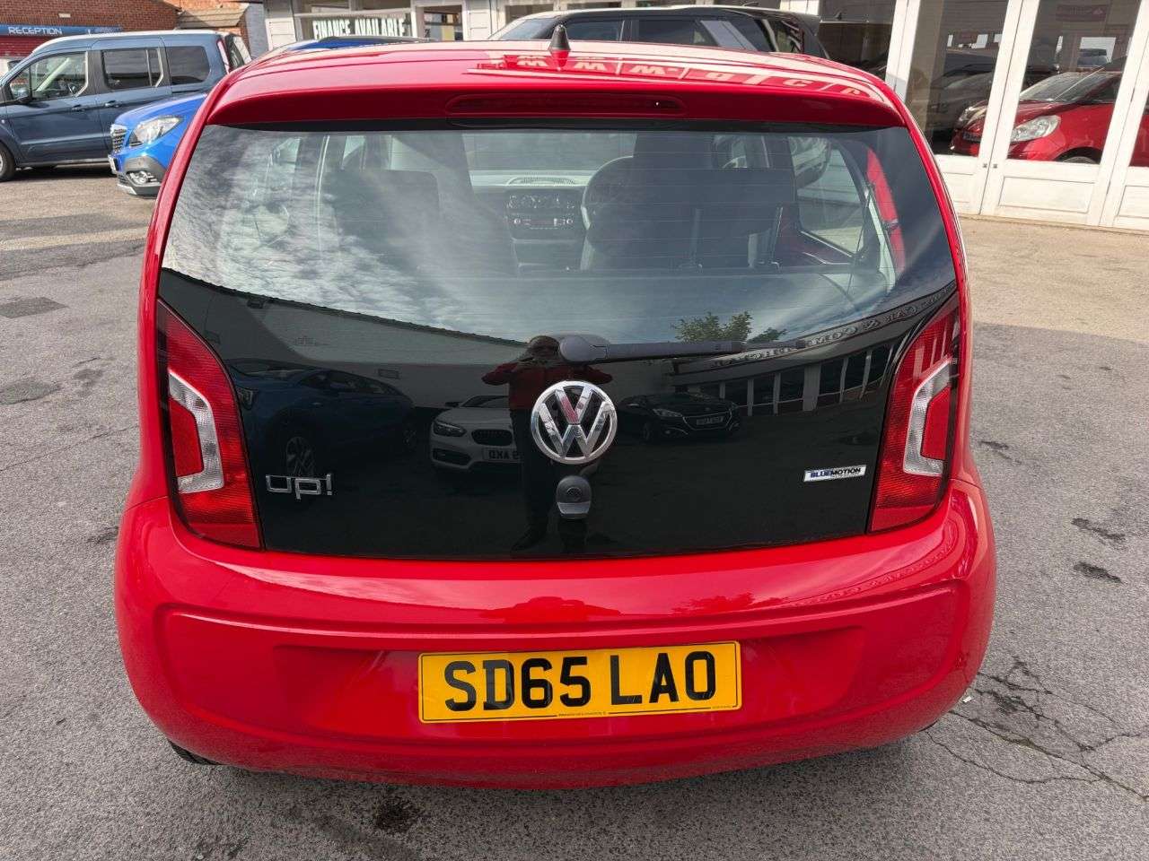 2015 VOLKSWAGEN UP! 2015 VOLKSWAGEN UP!