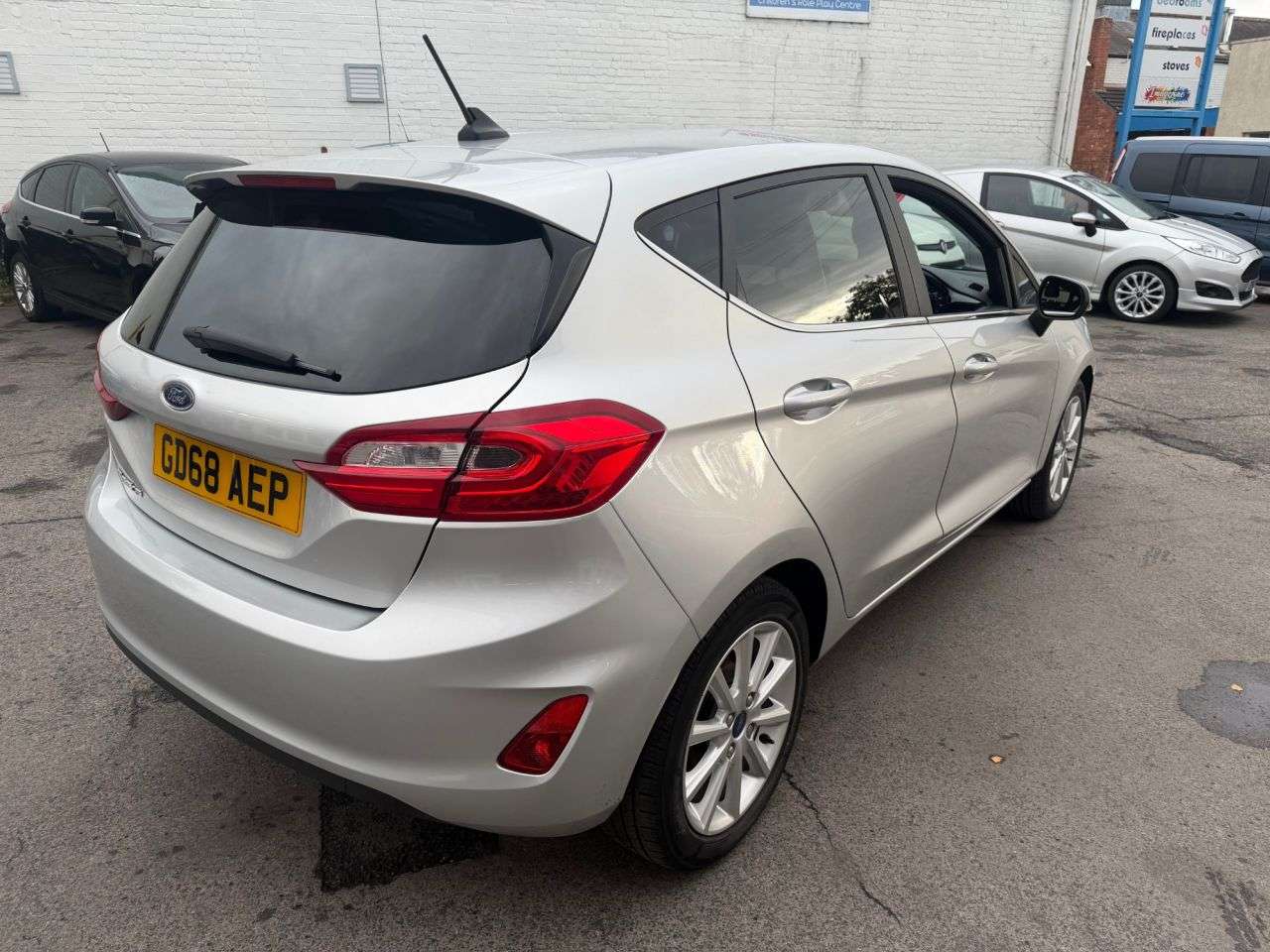A 2019 FORD FIESTA 1.0T EcoBoost GPF Titanium Hatchback 5dr Petrol Manual Euro 6 (s/s) (100 ps A 2019 FORD FIESTA 1.0T EcoBoost GPF Titanium Hatchback 5dr Petrol Manual Euro 6 (s/s) (100 ps
