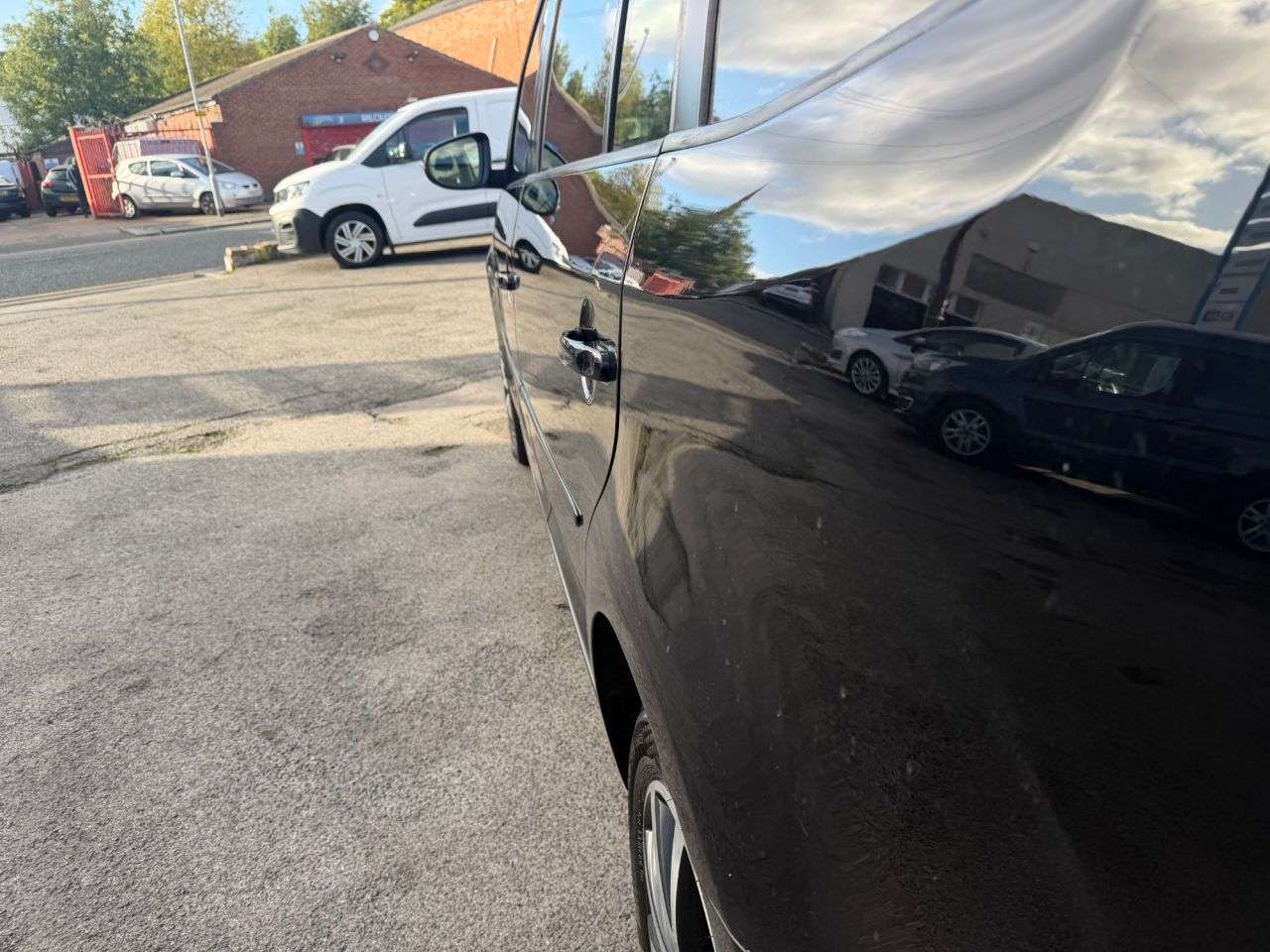2011 VOLKSWAGEN TOURAN 2011 VOLKSWAGEN TOURAN