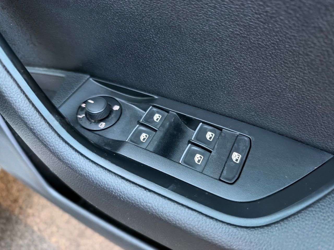 2015 SKODA SUPERB 2015 SKODA SUPERB