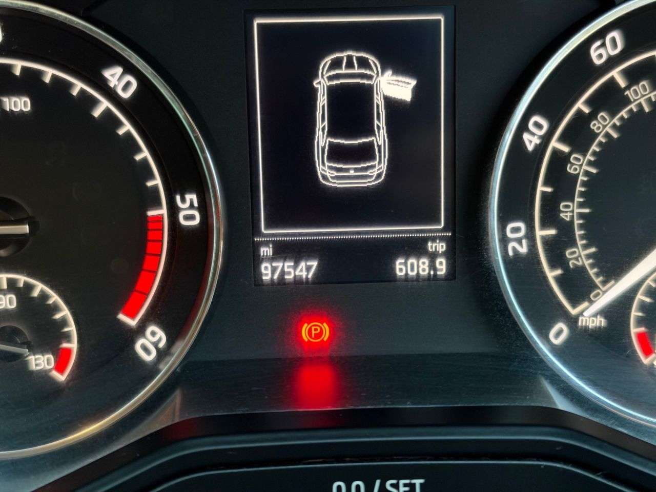 2015 SKODA SUPERB 2015 SKODA SUPERB