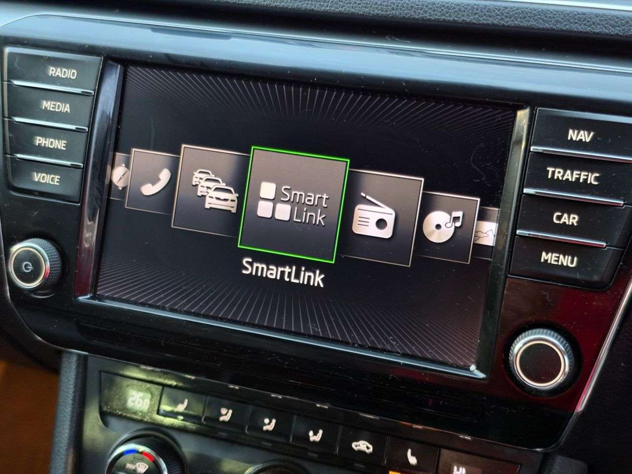 2015 SKODA SUPERB 2015 SKODA SUPERB