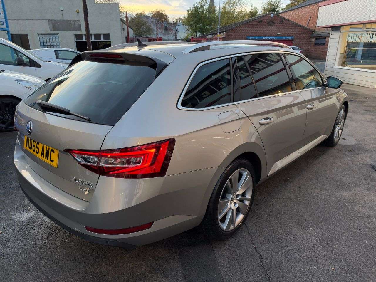 2015 SKODA SUPERB 2015 SKODA SUPERB