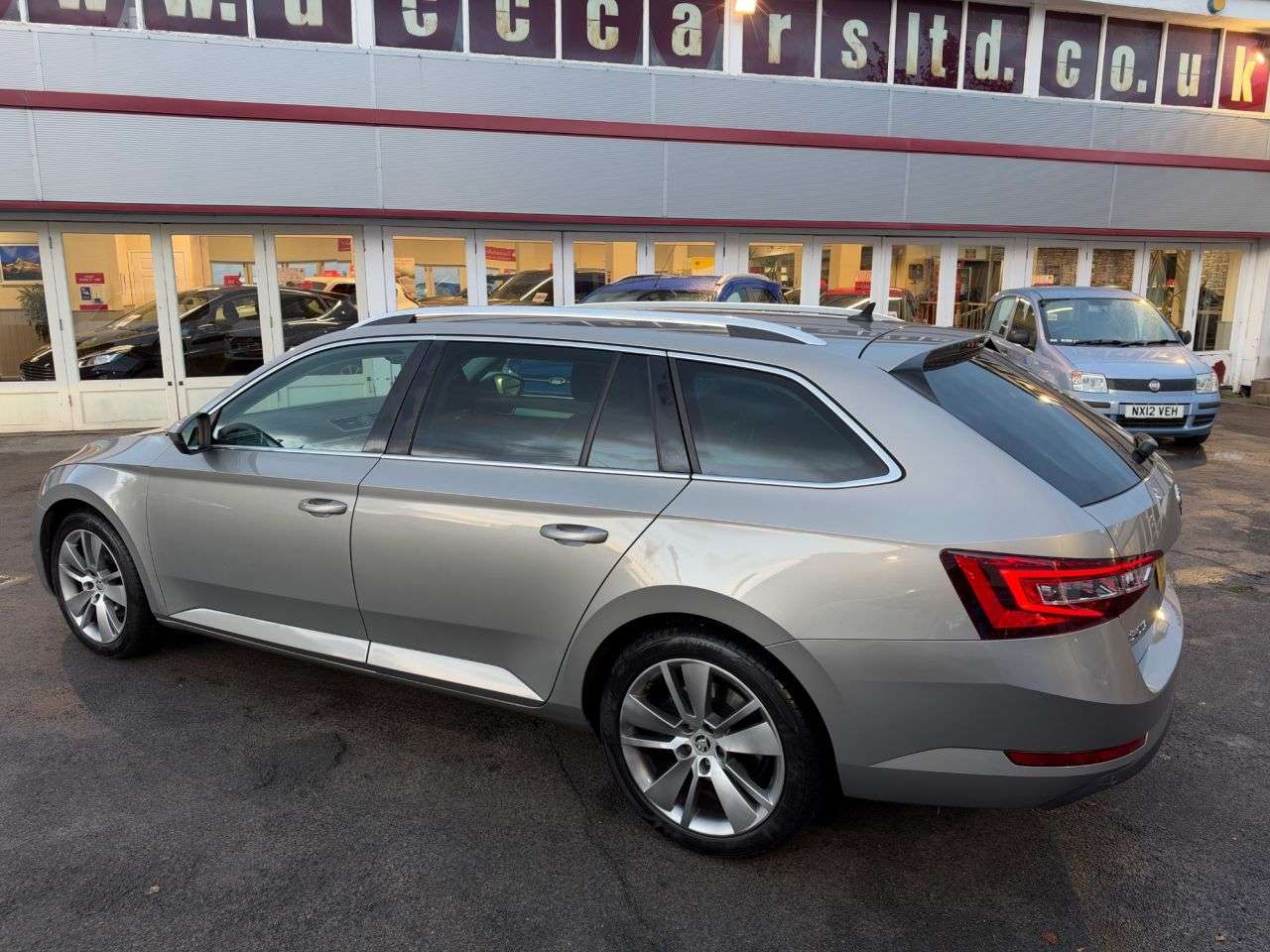 2015 SKODA SUPERB 2015 SKODA SUPERB