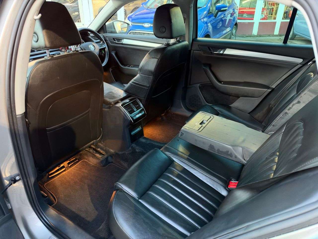 2015 SKODA SUPERB 2015 SKODA SUPERB