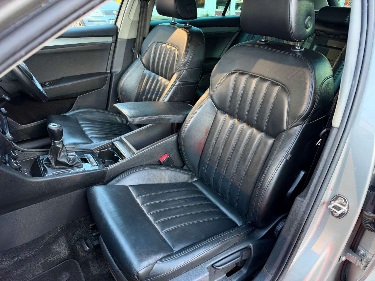 2015 SKODA SUPERB 2015 SKODA SUPERB