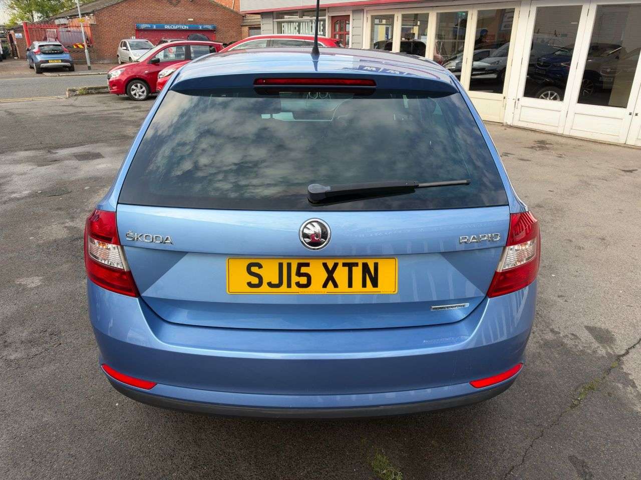 2015 SKODA RAPID 2015 SKODA RAPID