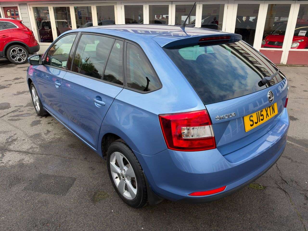 2015 SKODA RAPID 2015 SKODA RAPID