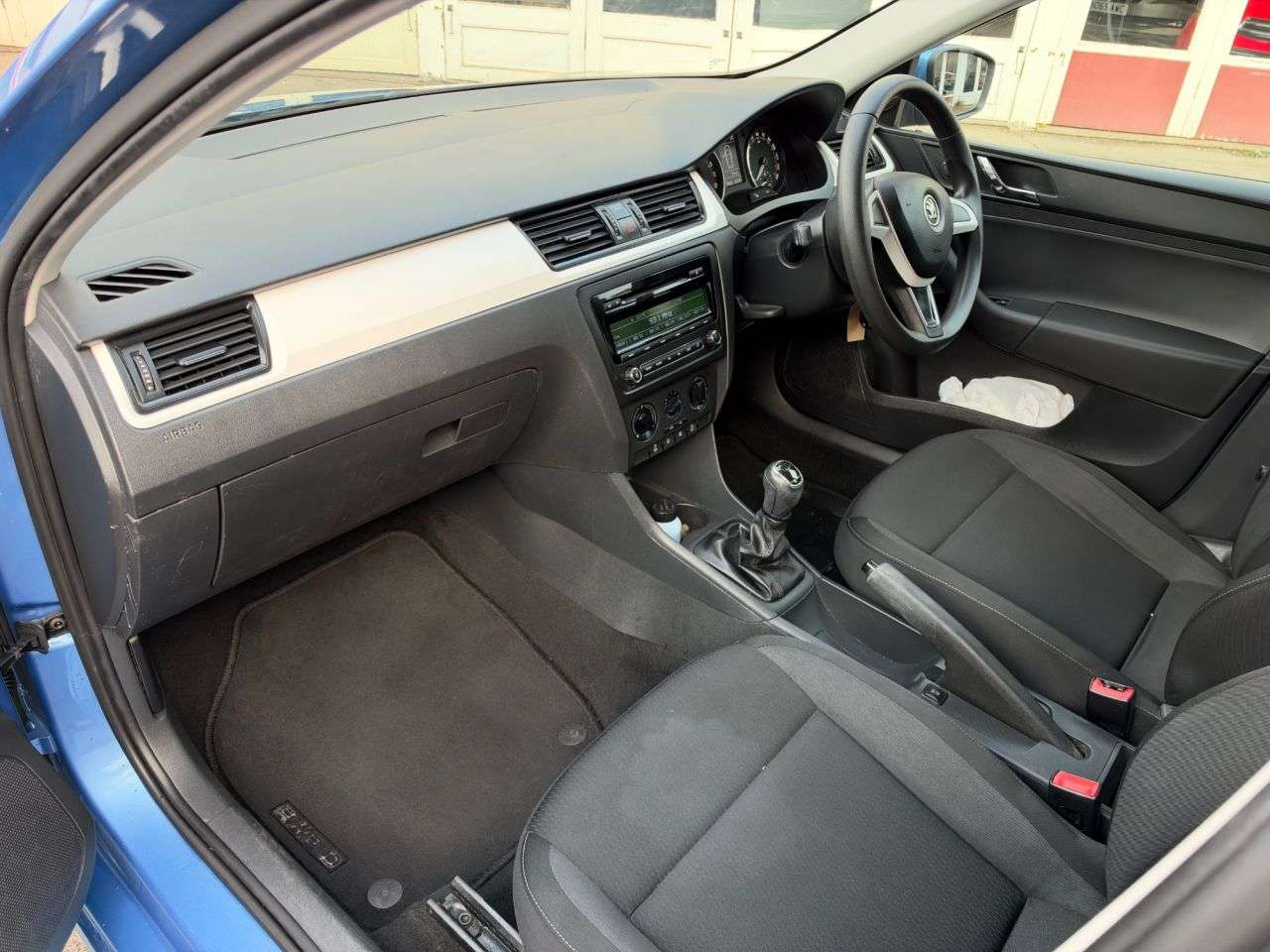 2015 SKODA RAPID 2015 SKODA RAPID