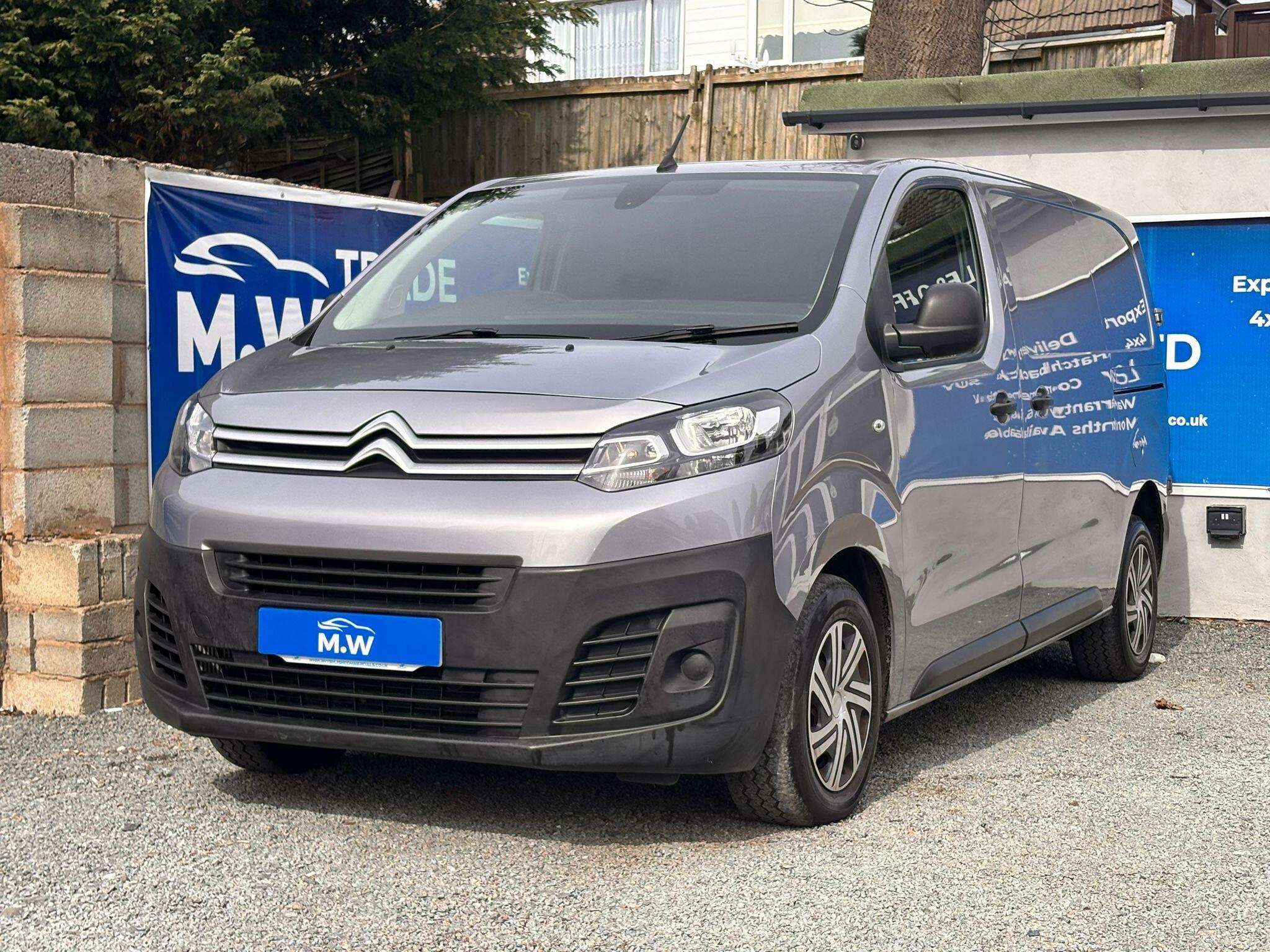 A 2019 CITROEN DISPATCH M 1400 ENTERPRISE BLUEHDI S/S A 2019 CITROEN DISPATCH M 1400 ENTERPRISE BLUEHDI S/S