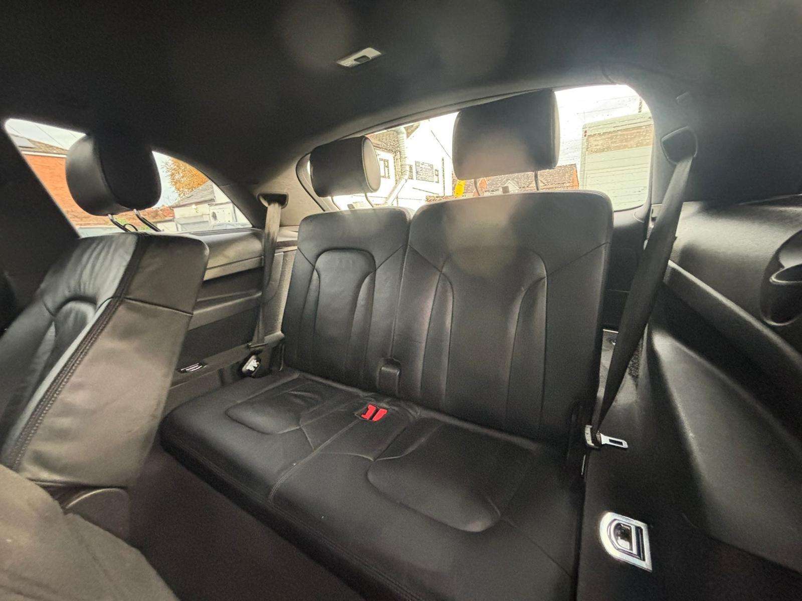 2013 AUDI Q7 2013 AUDI Q7