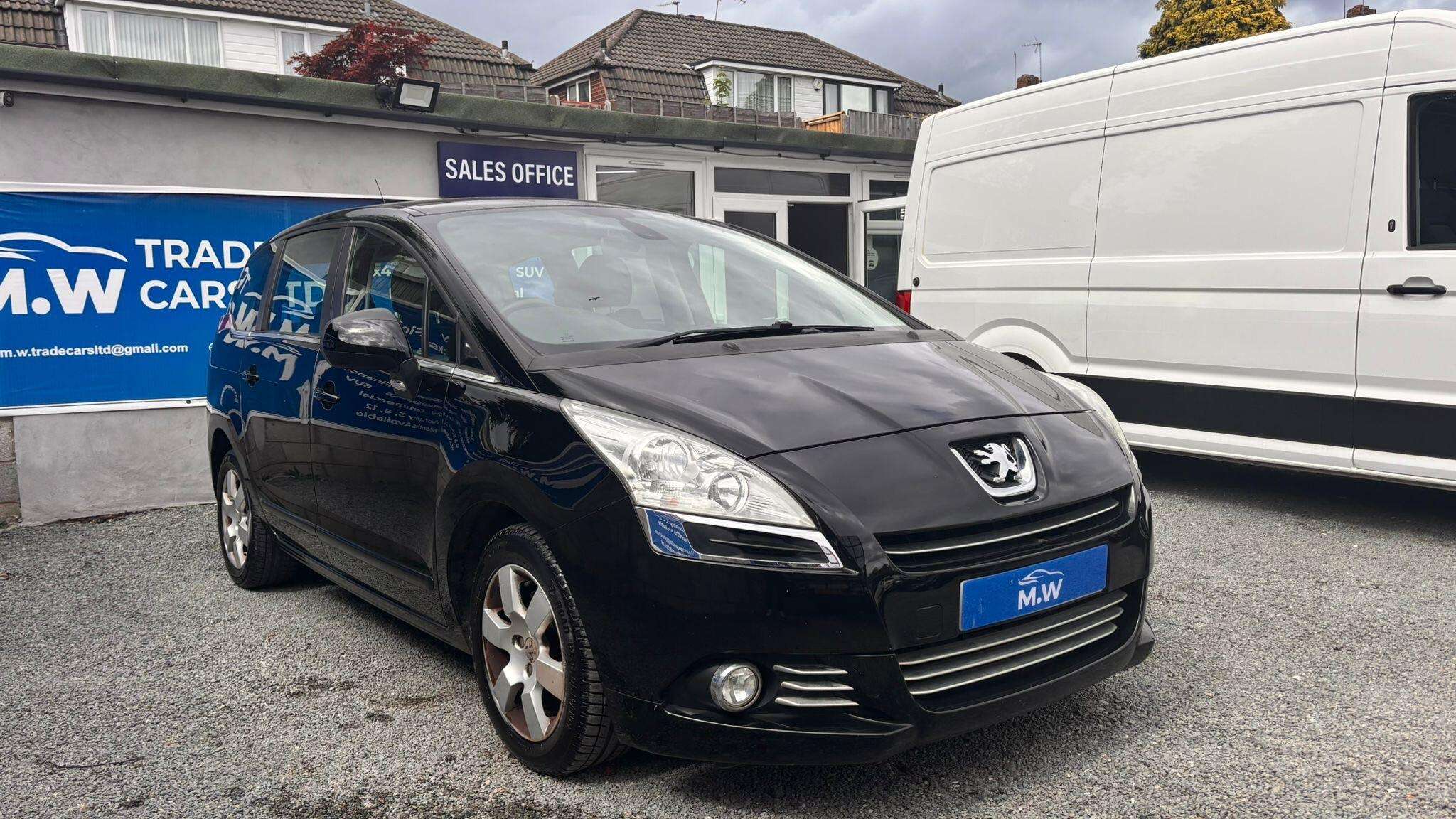 2011 PEUGEOT 5008 2011 PEUGEOT 5008