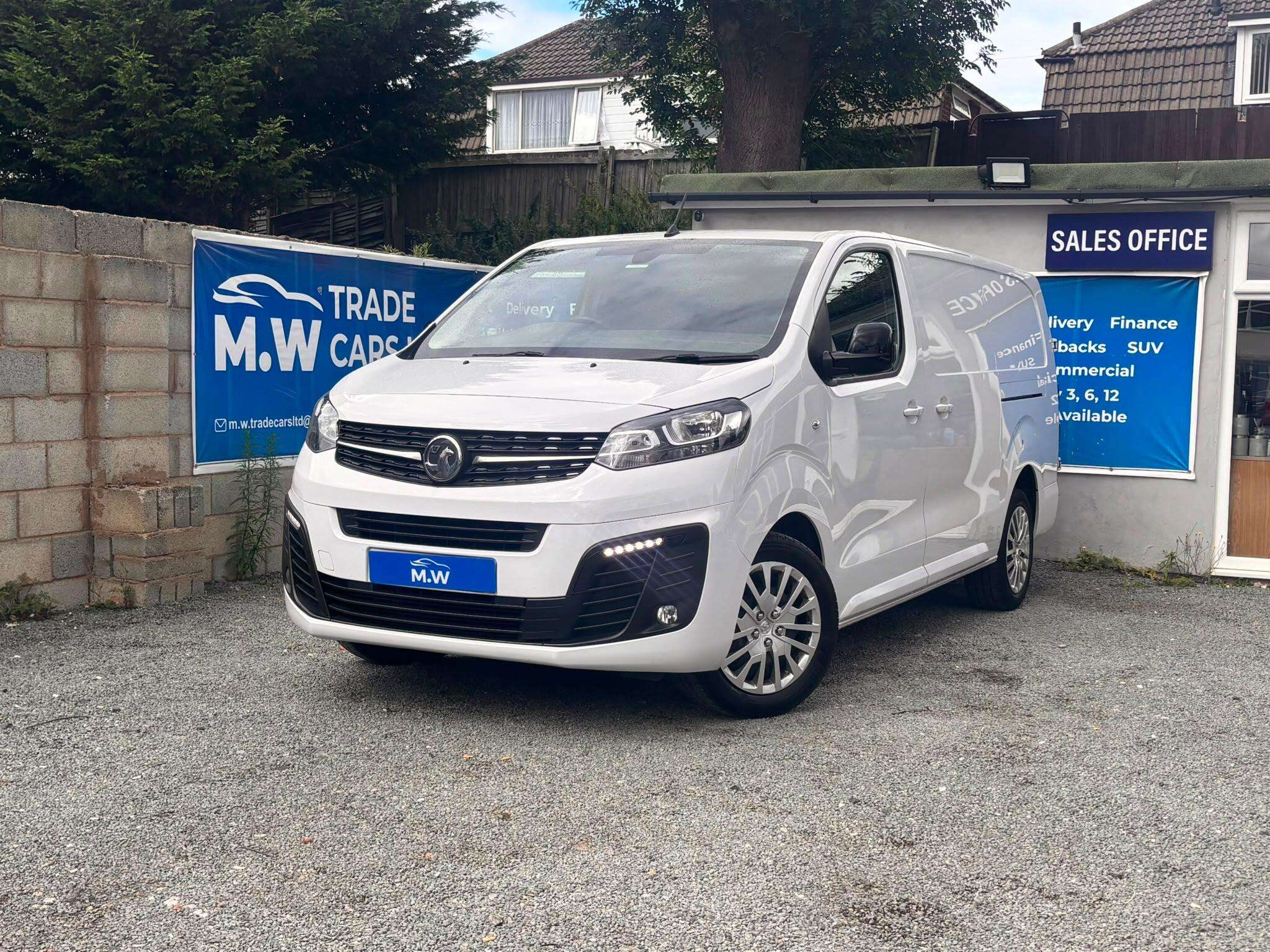 A 2023 VAUXHALL VIVARO 1.5 Turbo D 2900 Pro L2 H1 Euro 6 (s/s) 6dr A 2023 VAUXHALL VIVARO 1.5 Turbo D 2900 Pro L2 H1 Euro 6 (s/s) 6dr