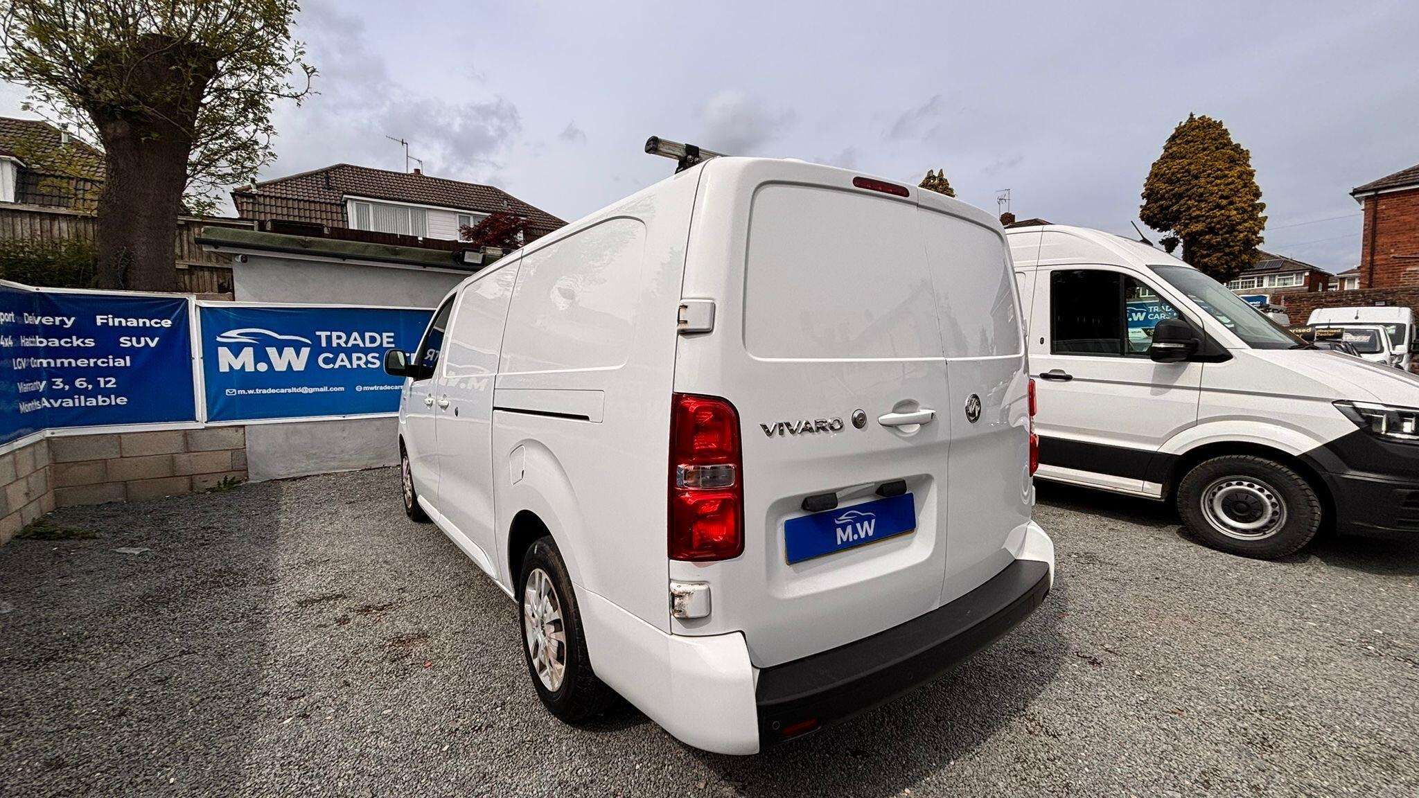 A 2020 VAUXHALL VIVARO 2.0 Turbo D 3100 Sportive L2 H1 Euro 6 (s/s) 5dr A 2020 VAUXHALL VIVARO 2.0 Turbo D 3100 Sportive L2 H1 Euro 6 (s/s) 5dr