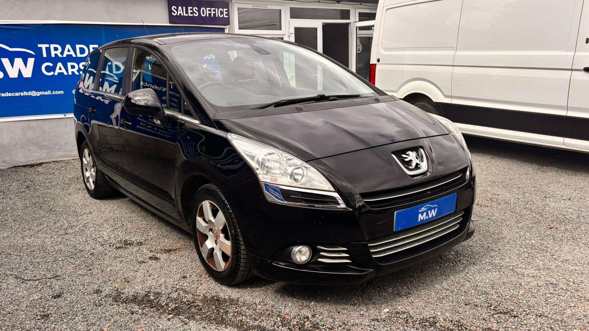 2011 PEUGEOT 5008 2011 PEUGEOT 5008