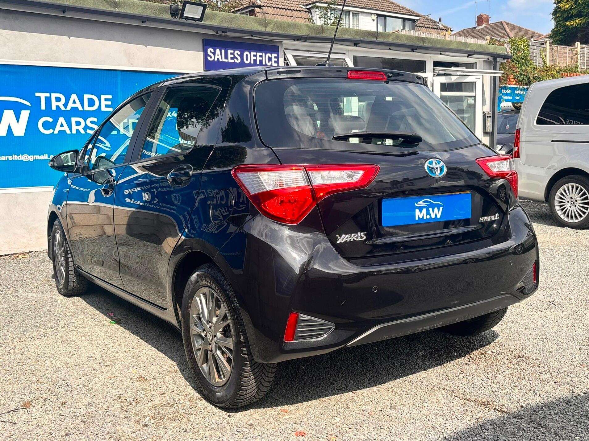 2018 TOYOTA YARIS 2018 TOYOTA YARIS