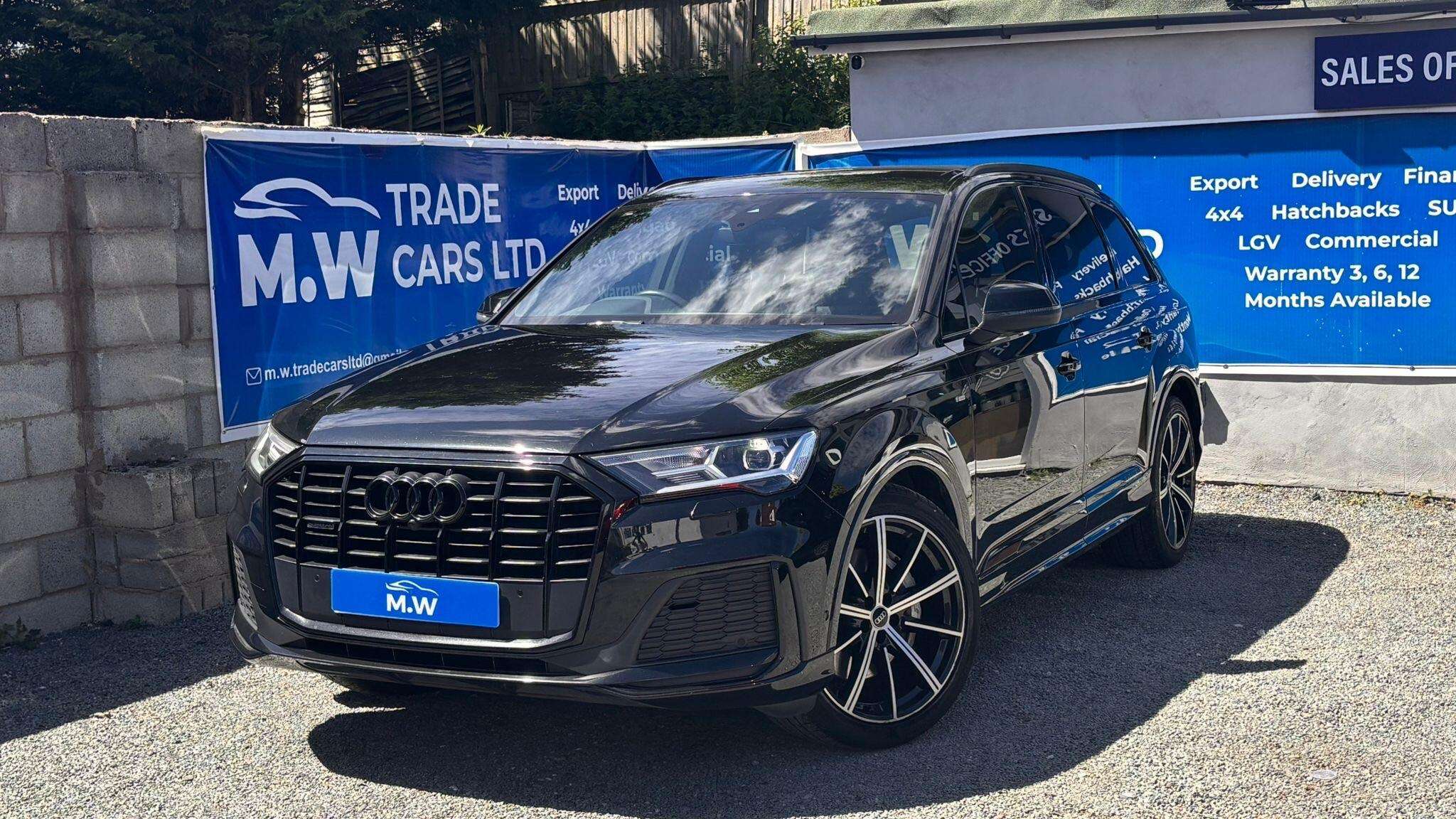 A 2022 AUDI Q7 3.0 TDI V6 45 Black Edition Tiptronic quattro Euro 6 (s/s) 5dr A 2022 AUDI Q7 3.0 TDI V6 45 Black Edition Tiptronic quattro Euro 6 (s/s) 5dr