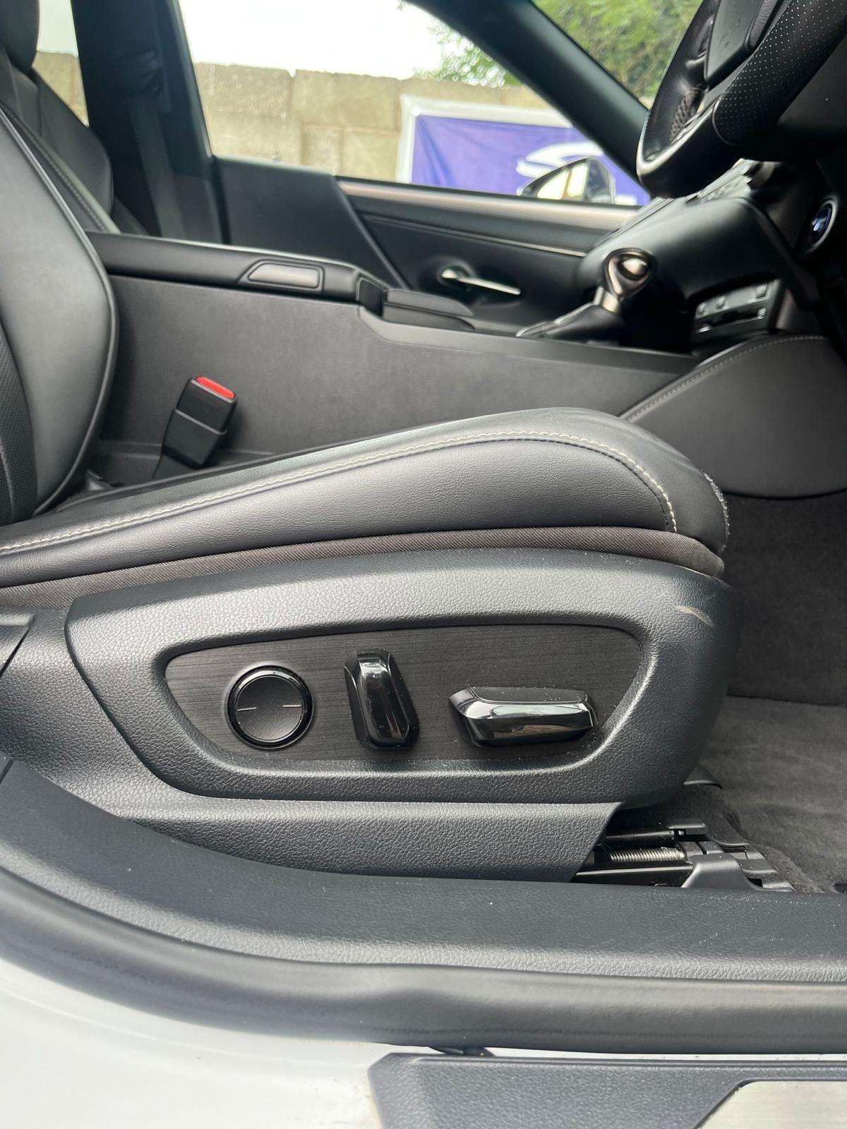 2021 LEXUS ES 2021 LEXUS ES