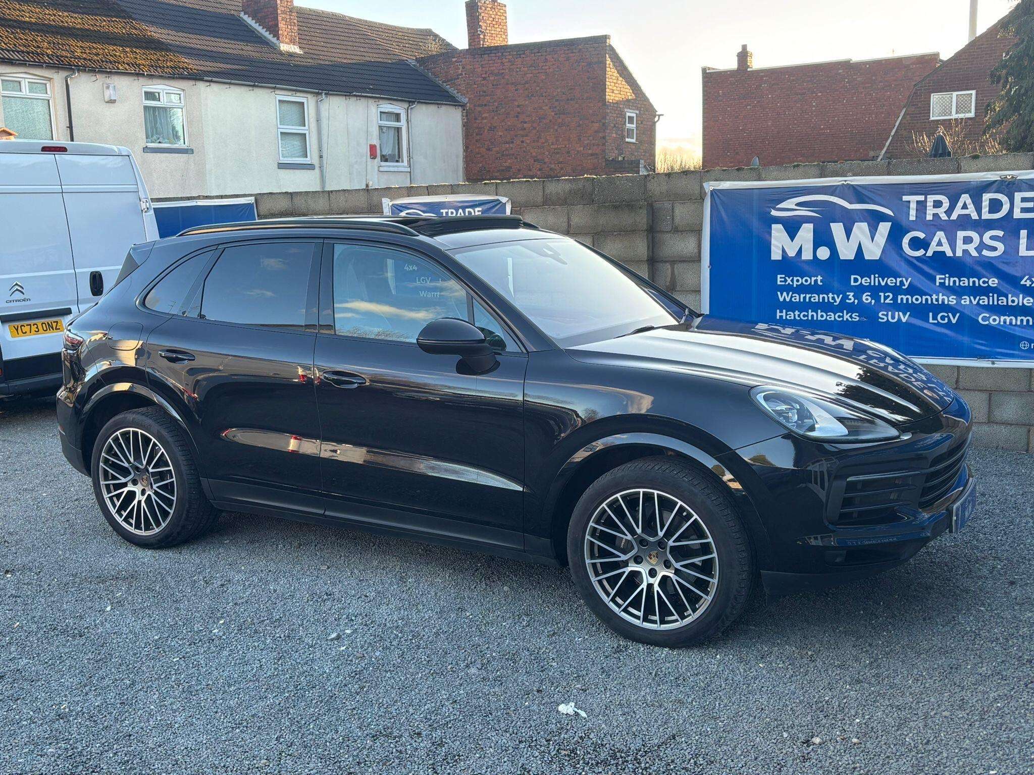 2022 PORSCHE CAYENNE 2022 PORSCHE CAYENNE