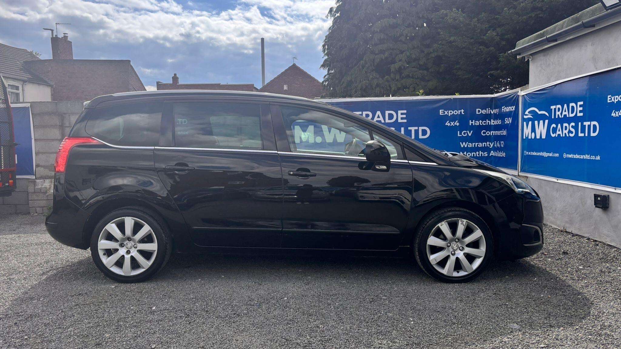 2015 PEUGEOT 5008 2015 PEUGEOT 5008