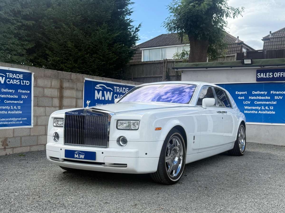 Check out this Rolls-royce Phantom 2003 Petrol Automatic