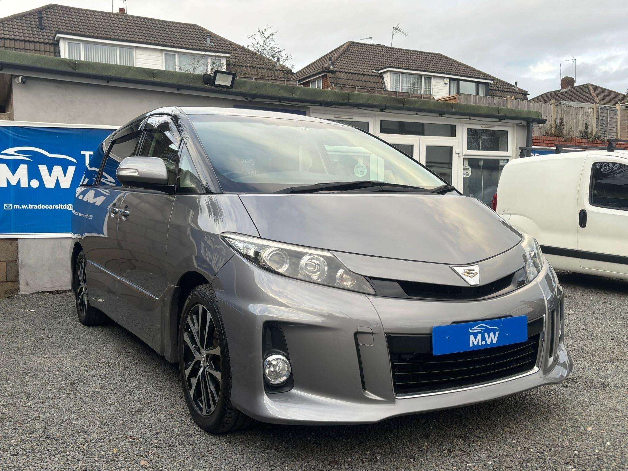 A 2013 TOYOTA ESTIMA AERAS G 2.4 5DR 7 SEATS A 2013 TOYOTA ESTIMA AERAS G 2.4 5DR 7 SEATS