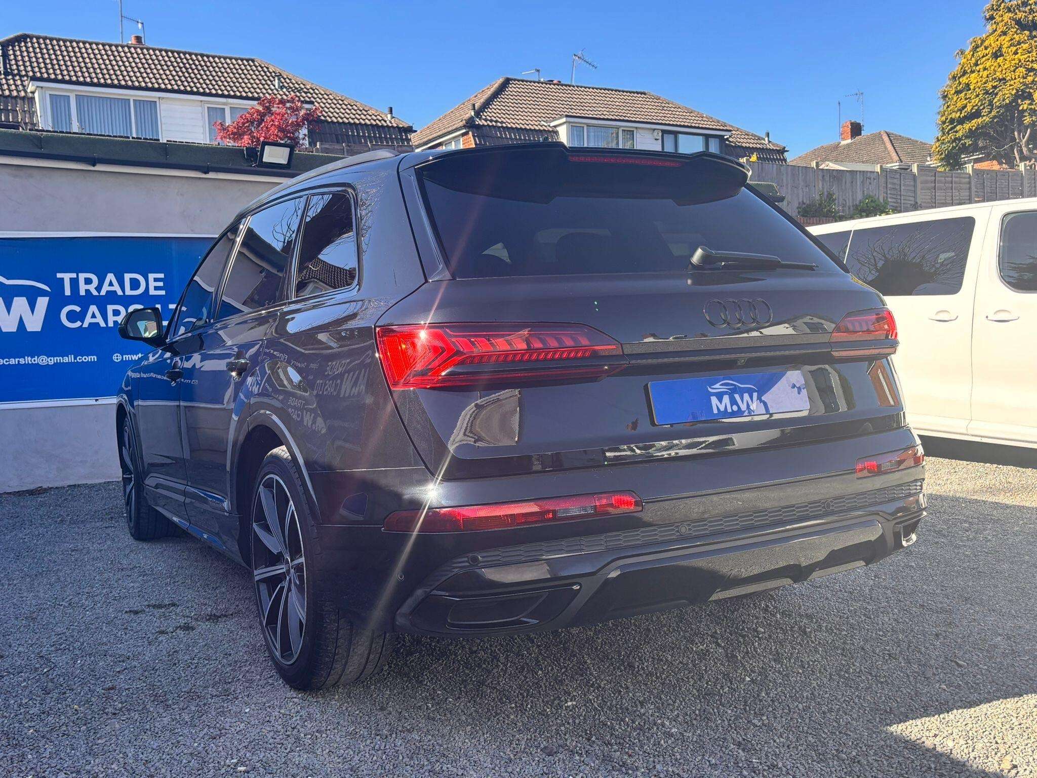 2022 AUDI Q7 2022 AUDI Q7