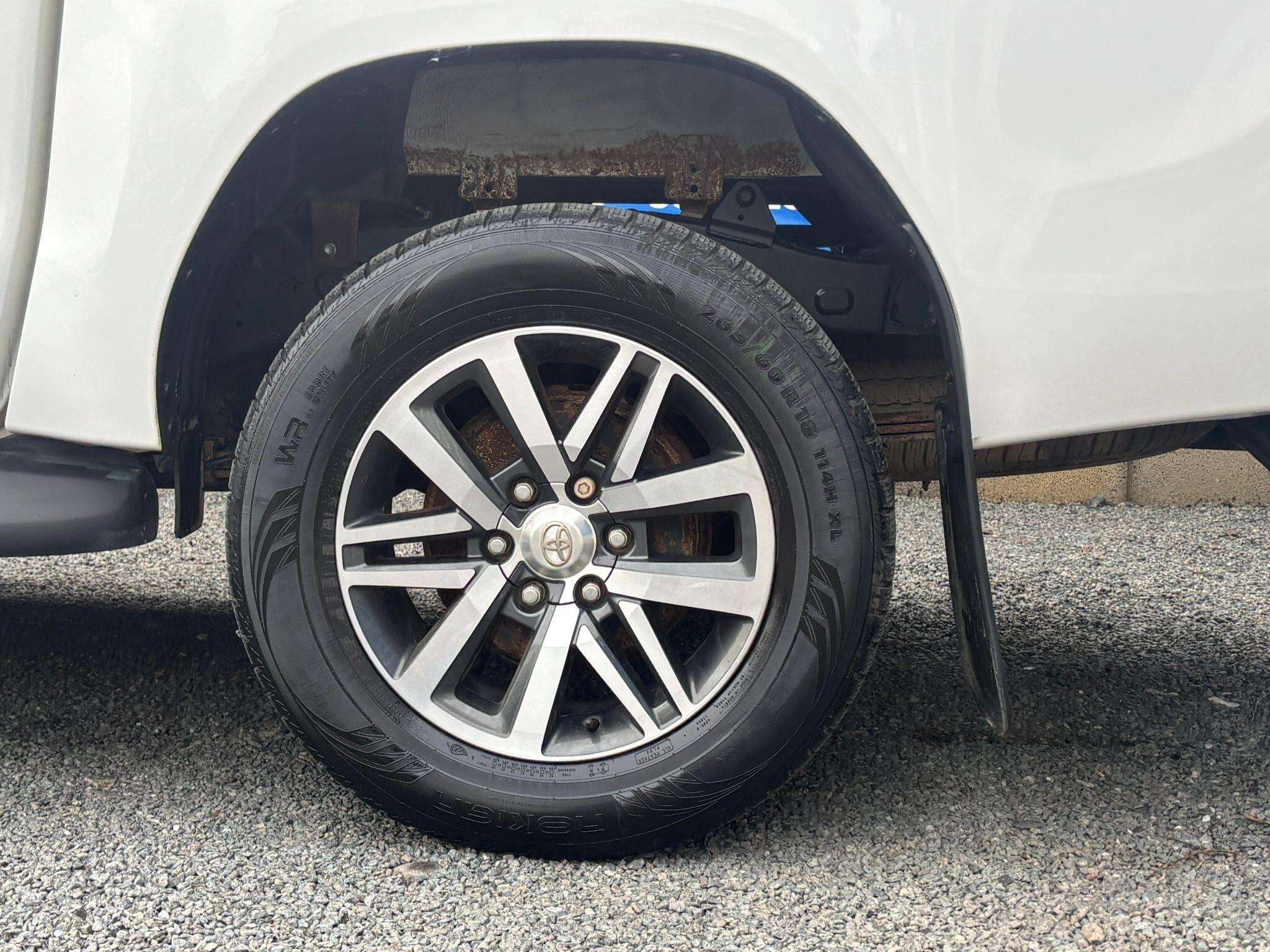 2018 TOYOTA HILUX 2018 TOYOTA HILUX