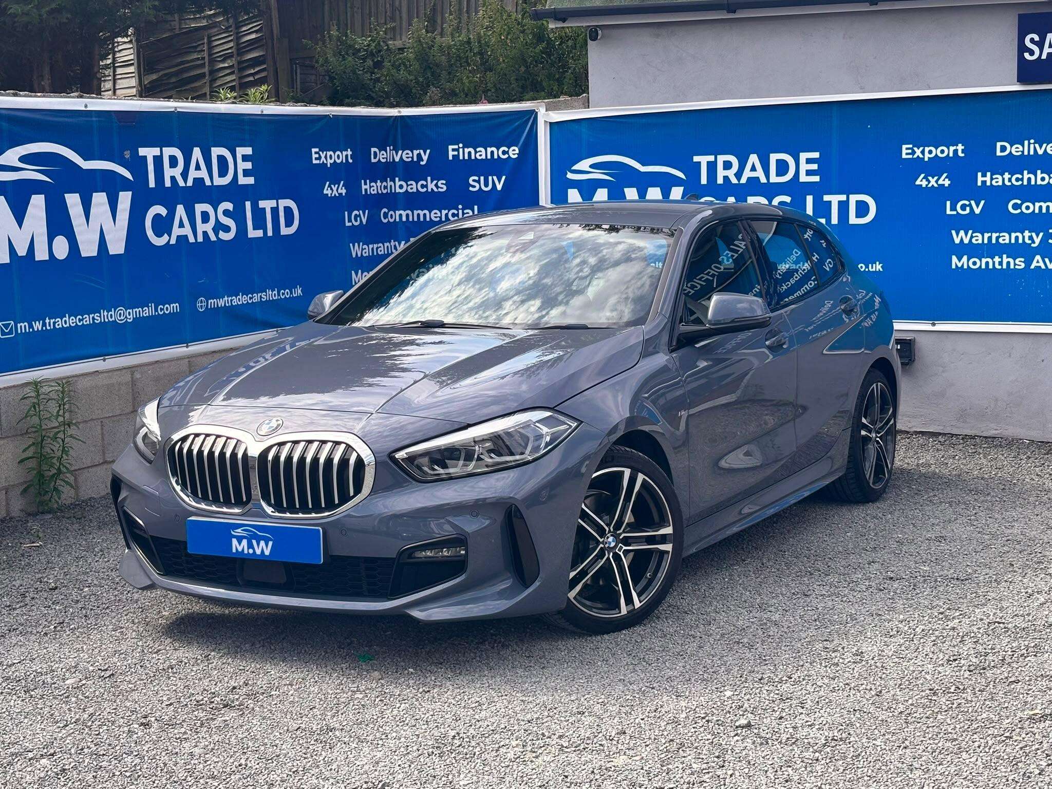A 2020 BMW 1 SERIES 1.5 118i M Sport DCT Euro 6 (s/s) 5dr A 2020 BMW 1 SERIES 1.5 118i M Sport DCT Euro 6 (s/s) 5dr