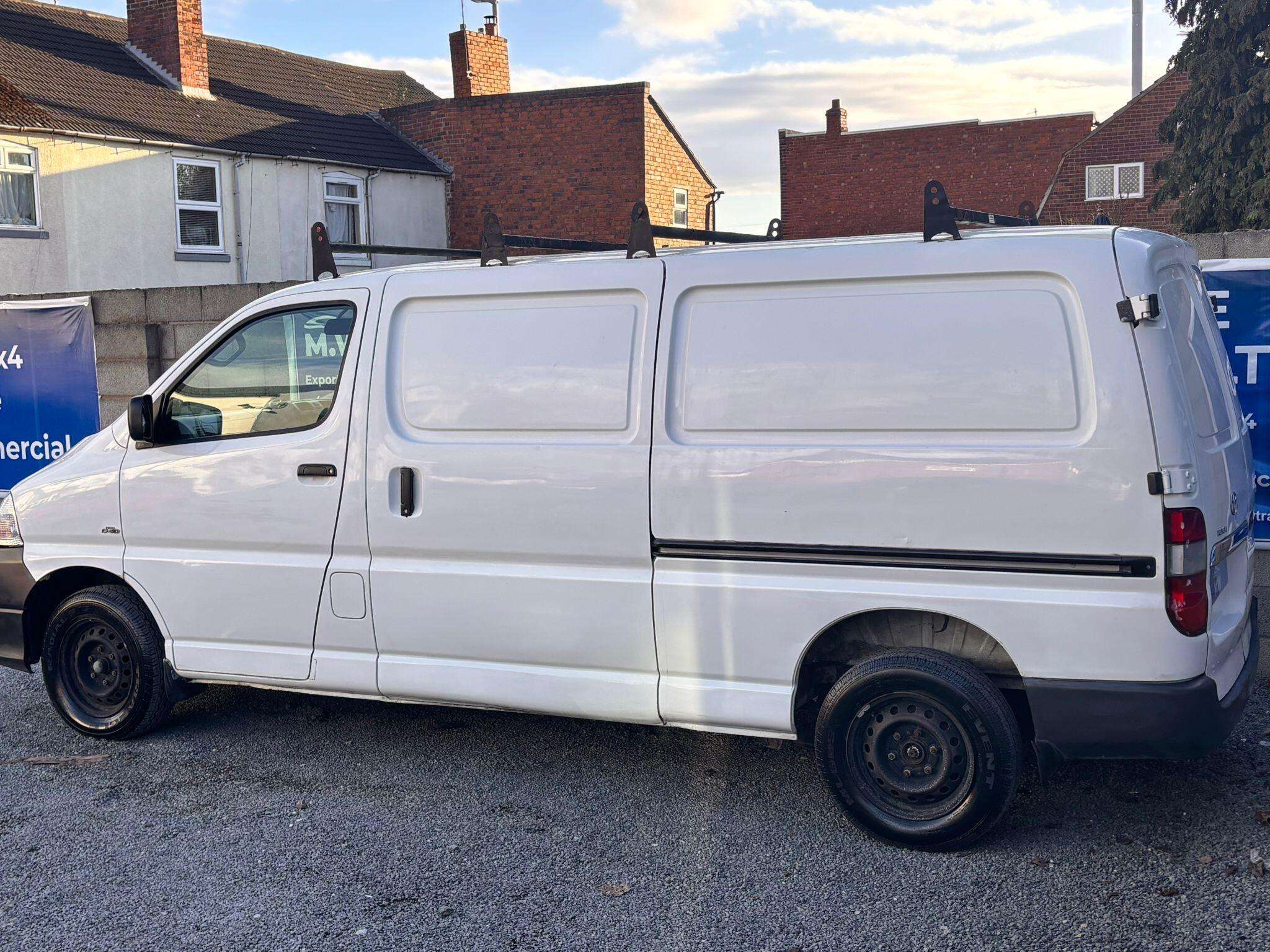 2010 TOYOTA HIACE 2010 TOYOTA HIACE
