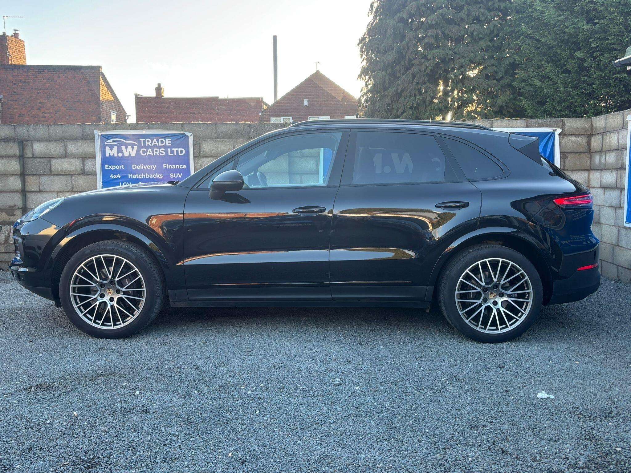 2022 PORSCHE CAYENNE 2022 PORSCHE CAYENNE