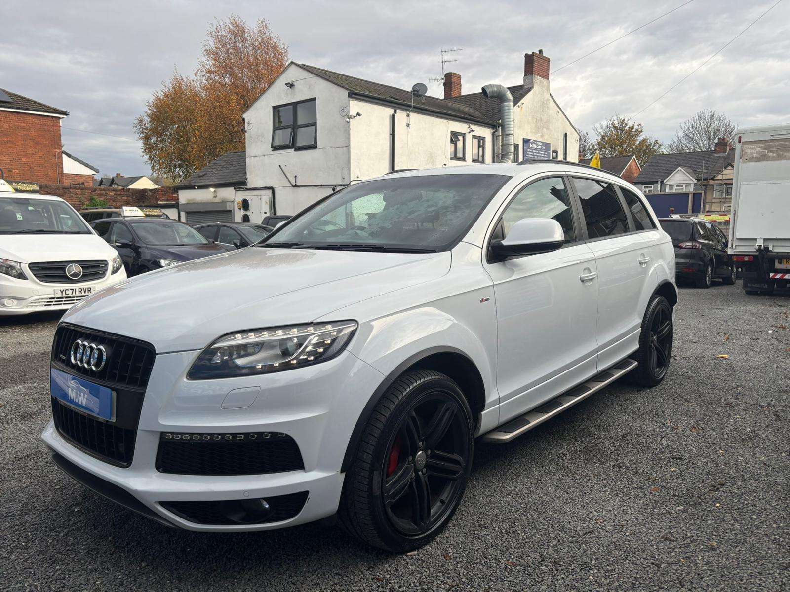 2013 AUDI Q7 2013 AUDI Q7