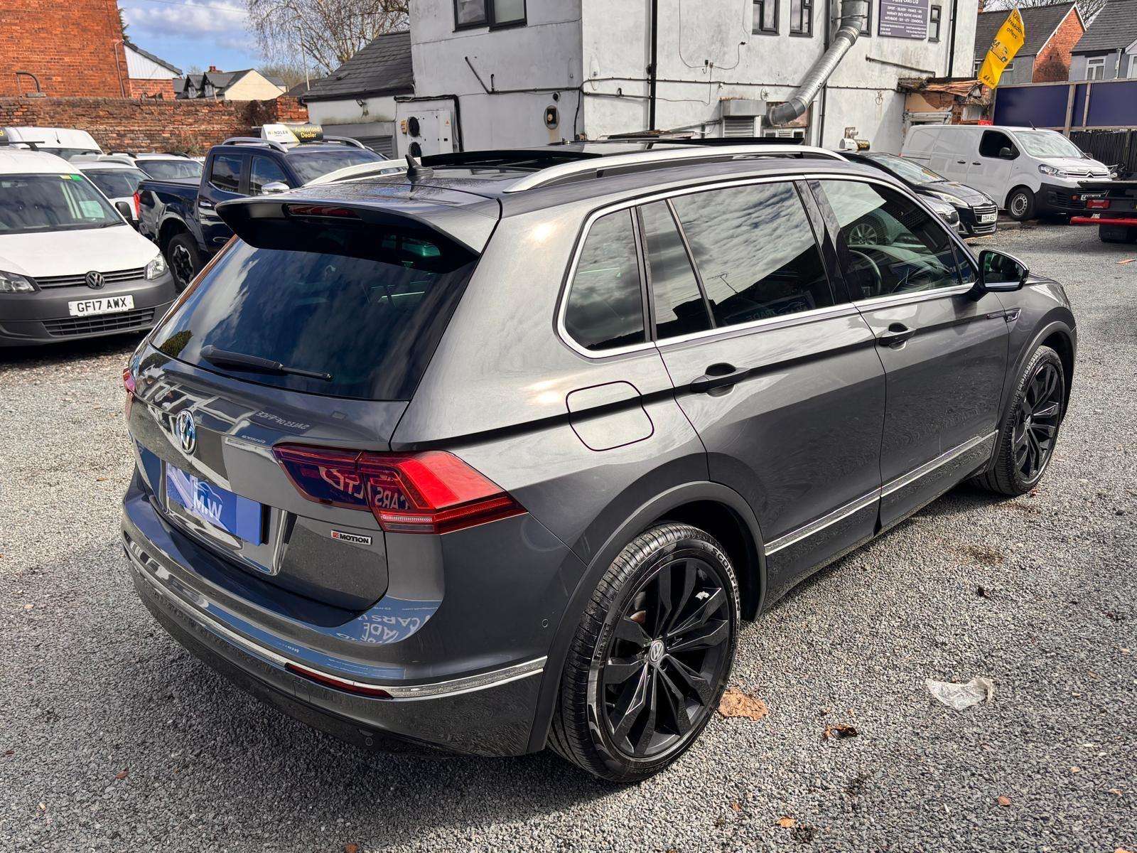 2019 VOLKSWAGEN TIGUAN 2019 VOLKSWAGEN TIGUAN