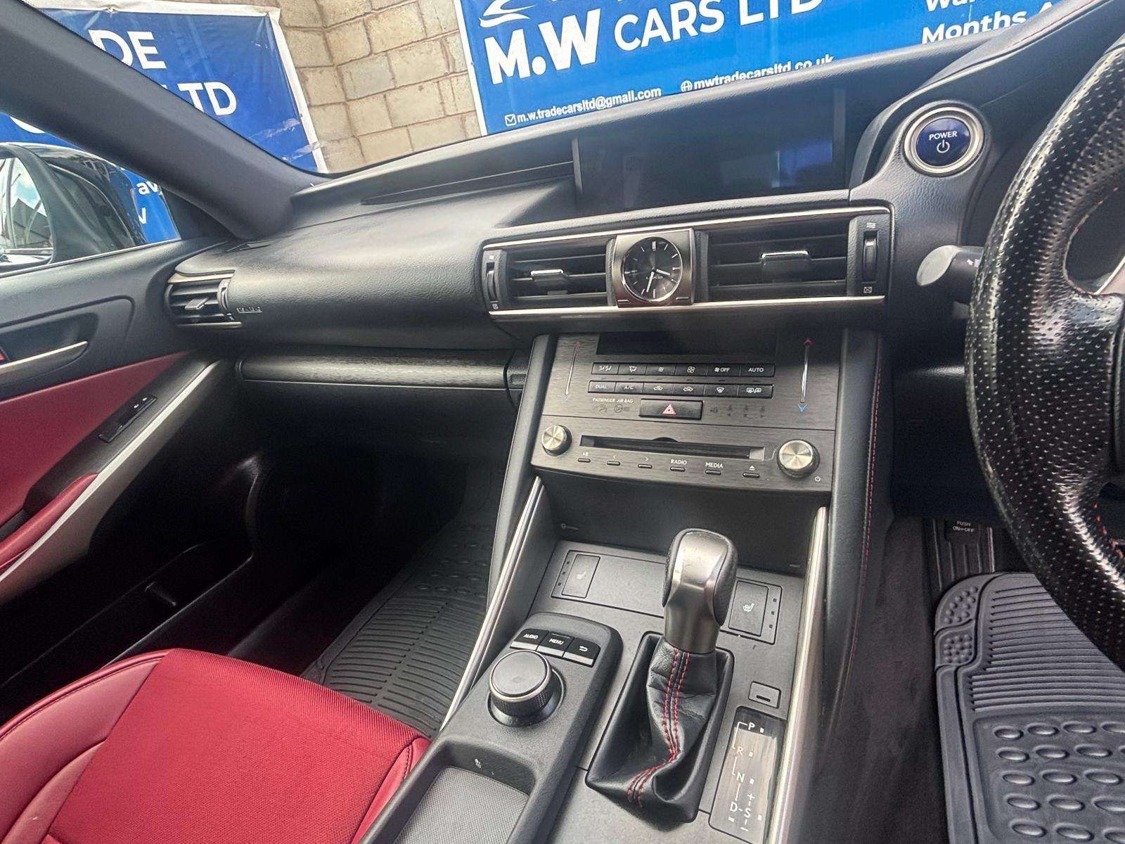 2019 LEXUS IS 2019 LEXUS IS