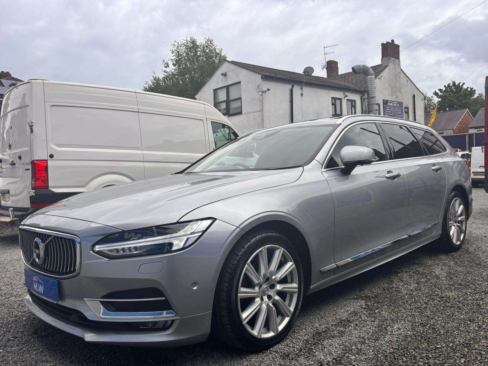 2018 VOLVO V90 2018 VOLVO V90