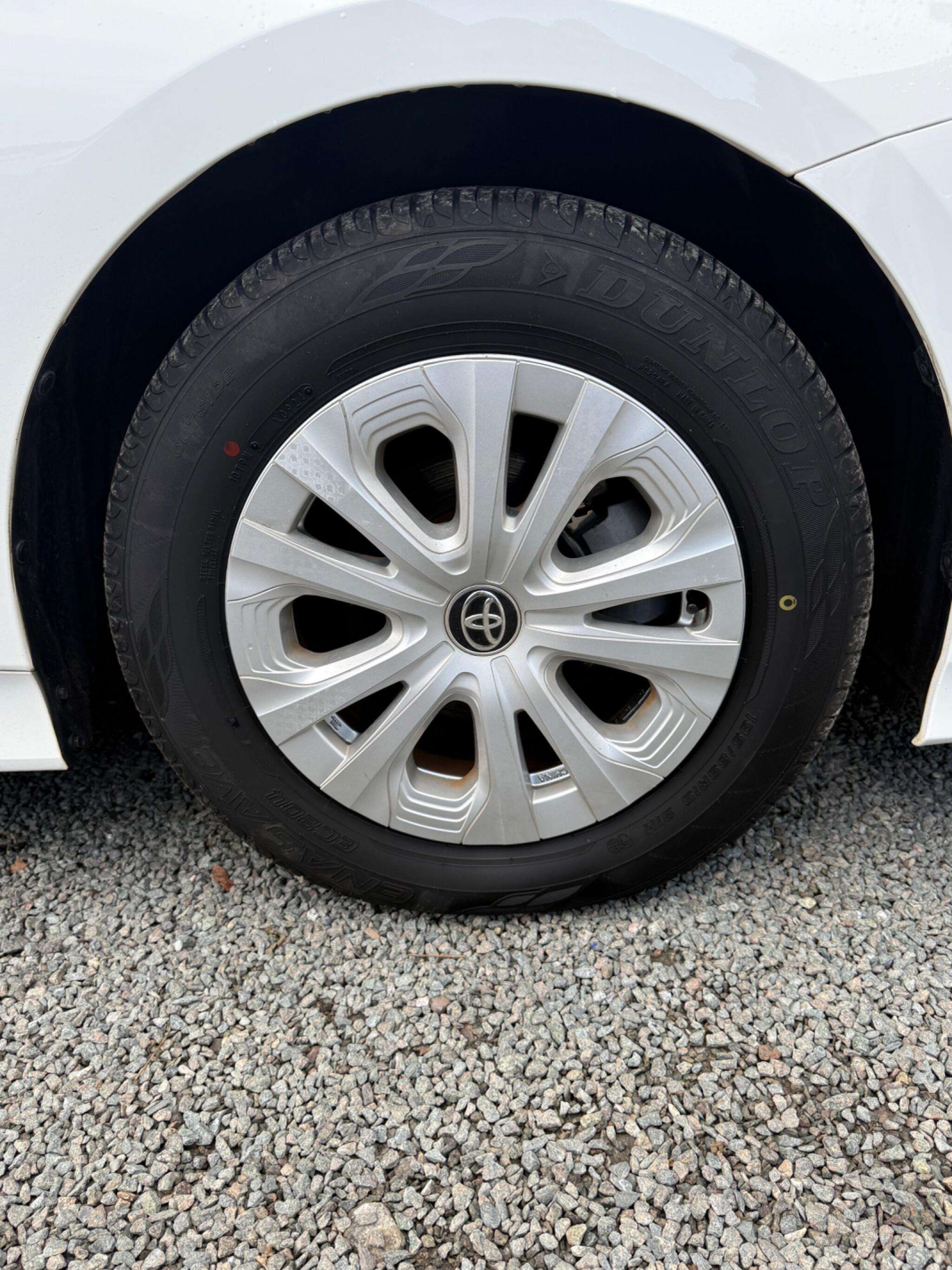 2020 TOYOTA PRIUS 2020 TOYOTA PRIUS