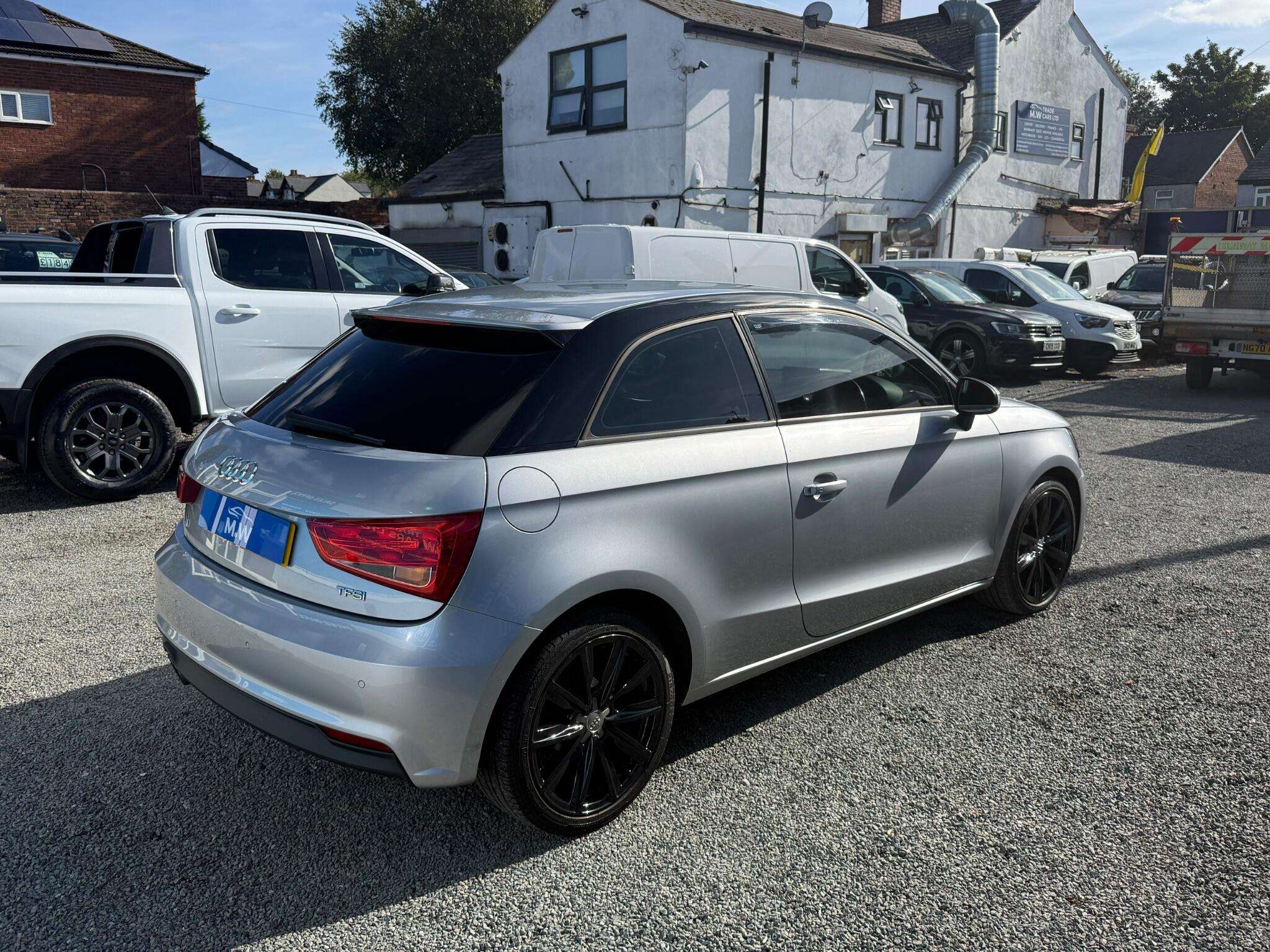 2015 AUDI A1 2015 AUDI A1