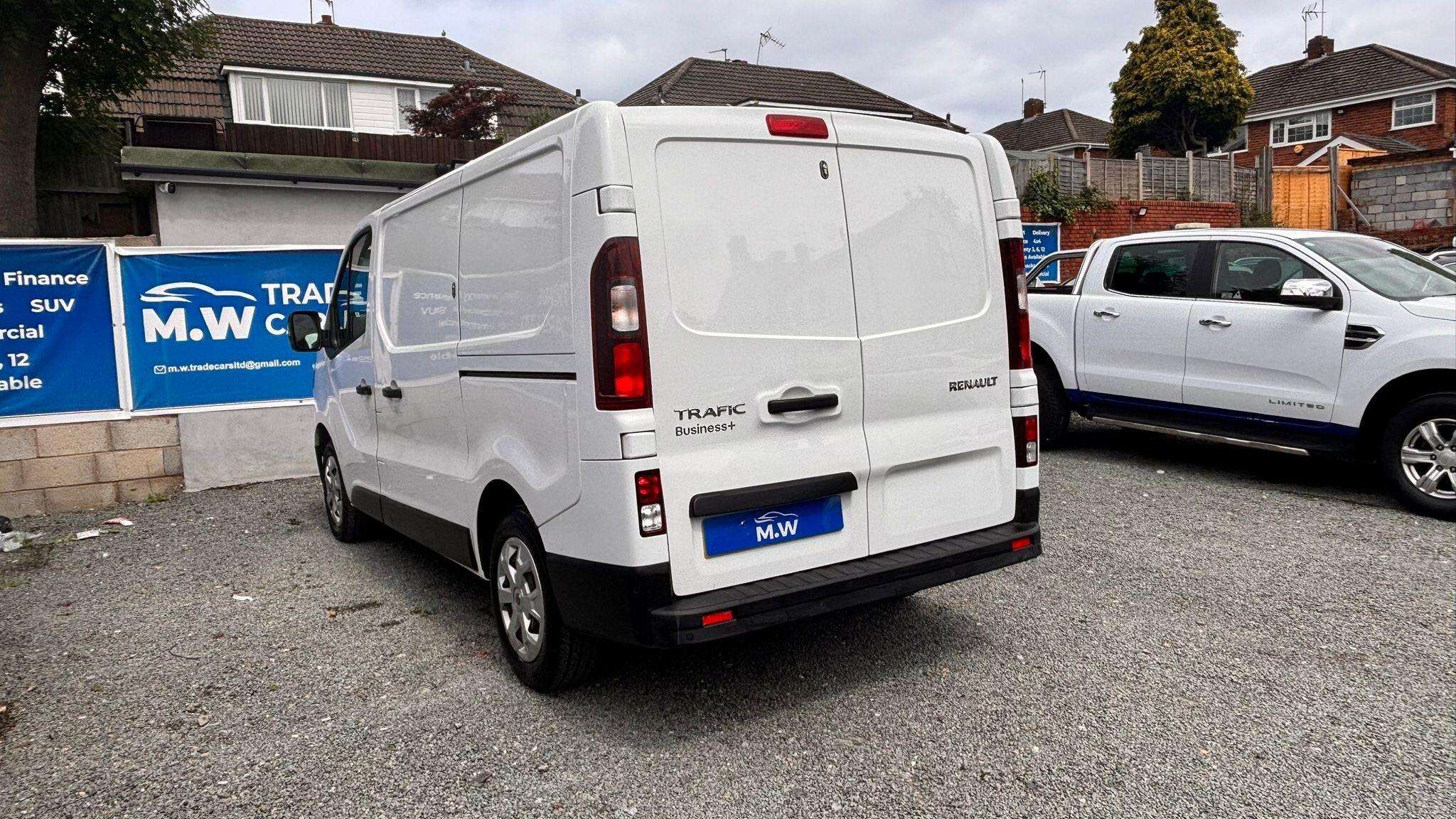 2023 RENAULT TRAFIC 2023 RENAULT TRAFIC