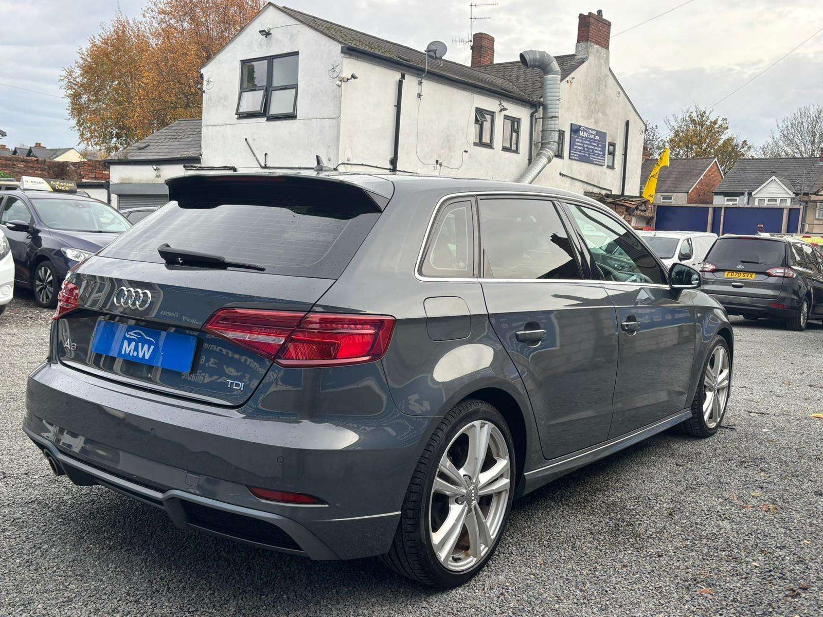 null AUDI A3 null AUDI A3