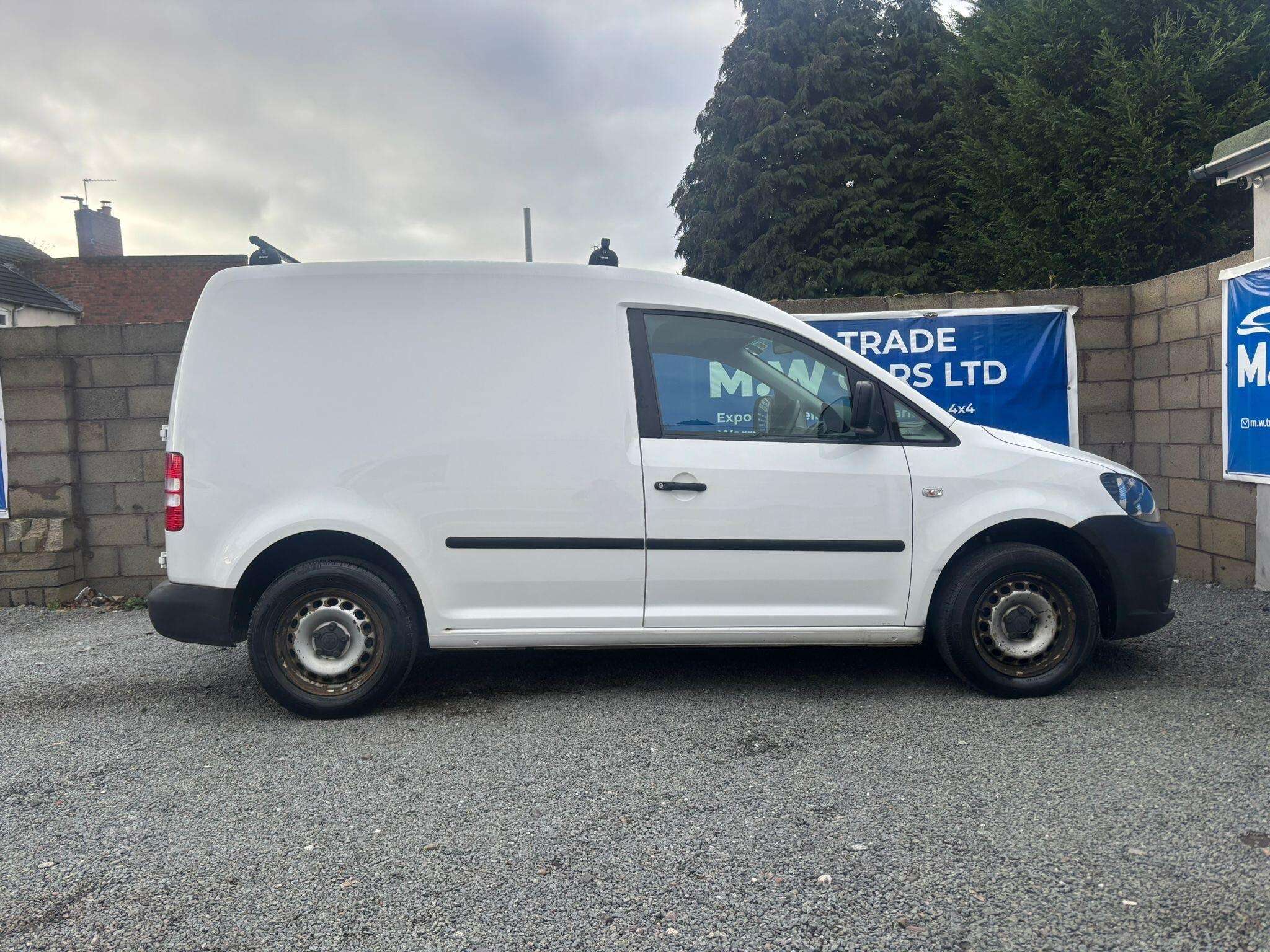 A 2017 VOLKSWAGEN CADDY 1.6 TDI C20 Startline L1 H1 4dr A 2017 VOLKSWAGEN CADDY 1.6 TDI C20 Startline L1 H1 4dr