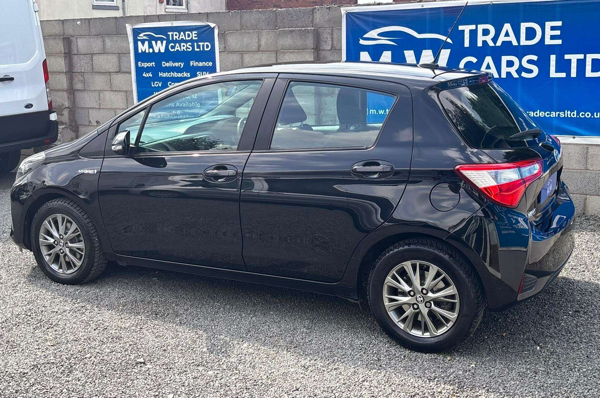 2018 TOYOTA YARIS 2018 TOYOTA YARIS