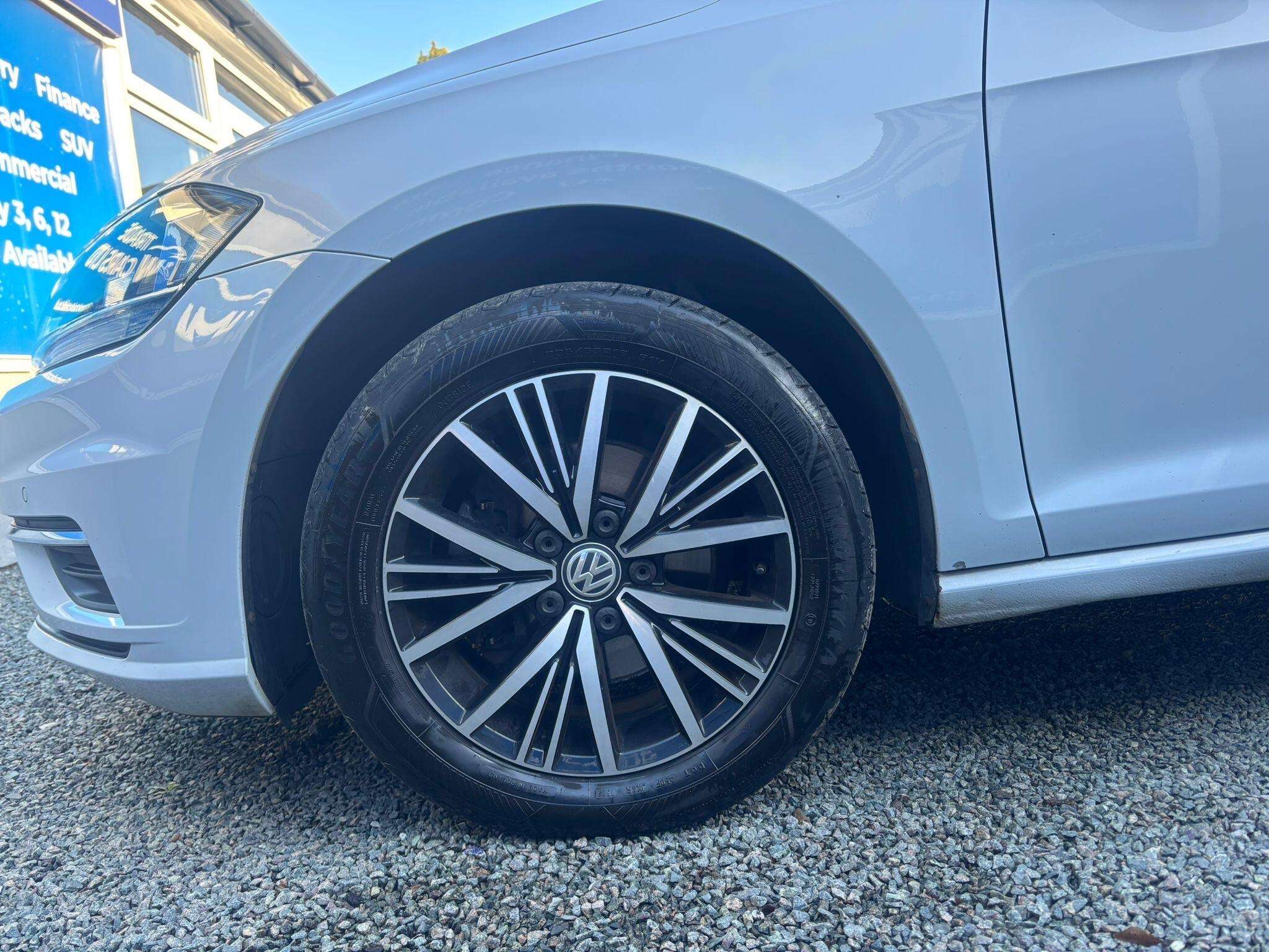 2018 VOLKSWAGEN GOLF 2018 VOLKSWAGEN GOLF